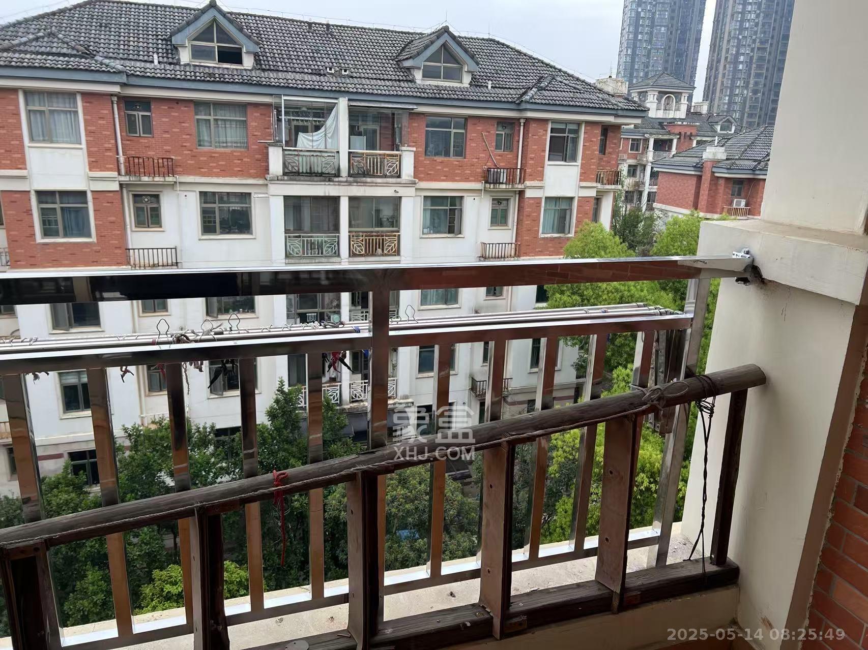 碧桂园威尼斯城  3室2厅2卫    1800.0元/月室内图