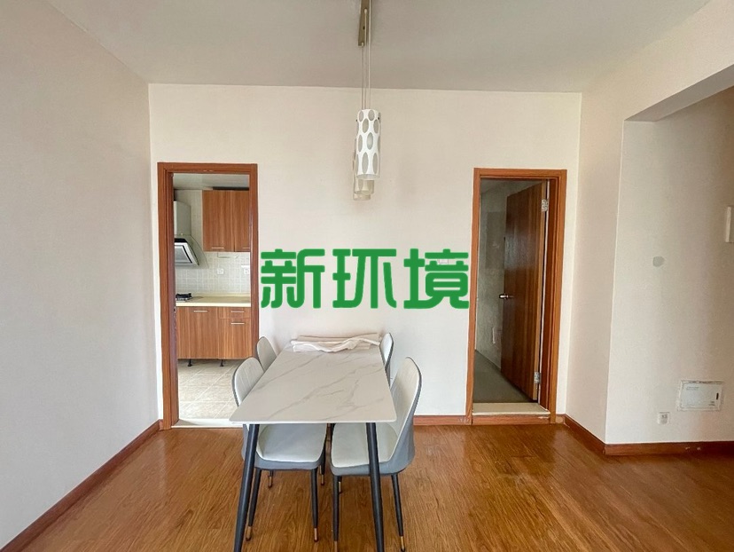 蓝色港湾  2室1厅1卫   1600.00元/月室内图