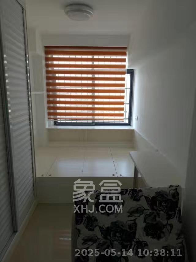 湘楚华庭  2室2厅1卫    1600.0元/月 湘楚华庭  2室2厅1卫    1600.0元/月室内图