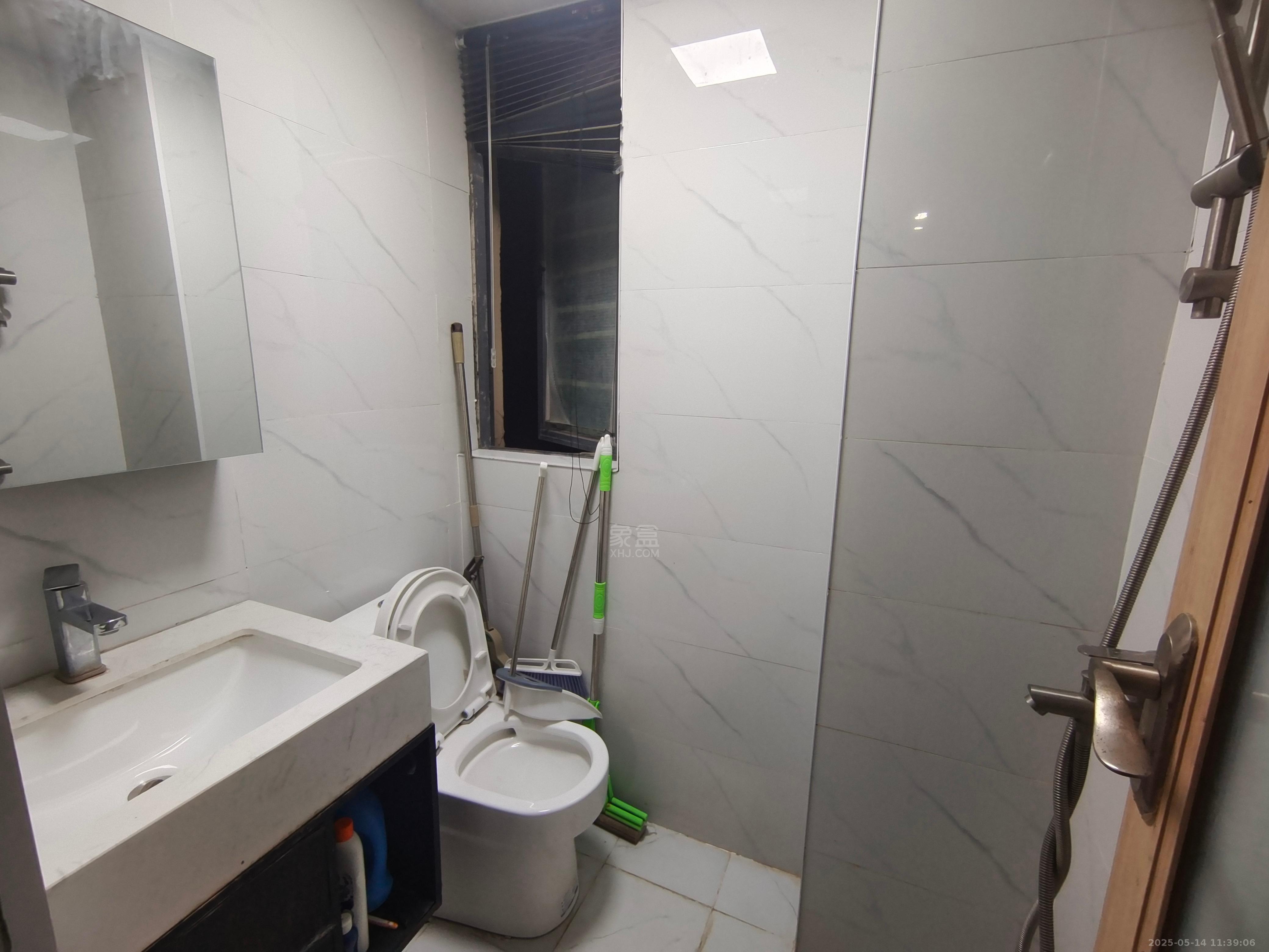 华晨御园 1室1厅0卫 1600.0元/月 华晨御园 1室1厅0卫 1600.0元/月室内图