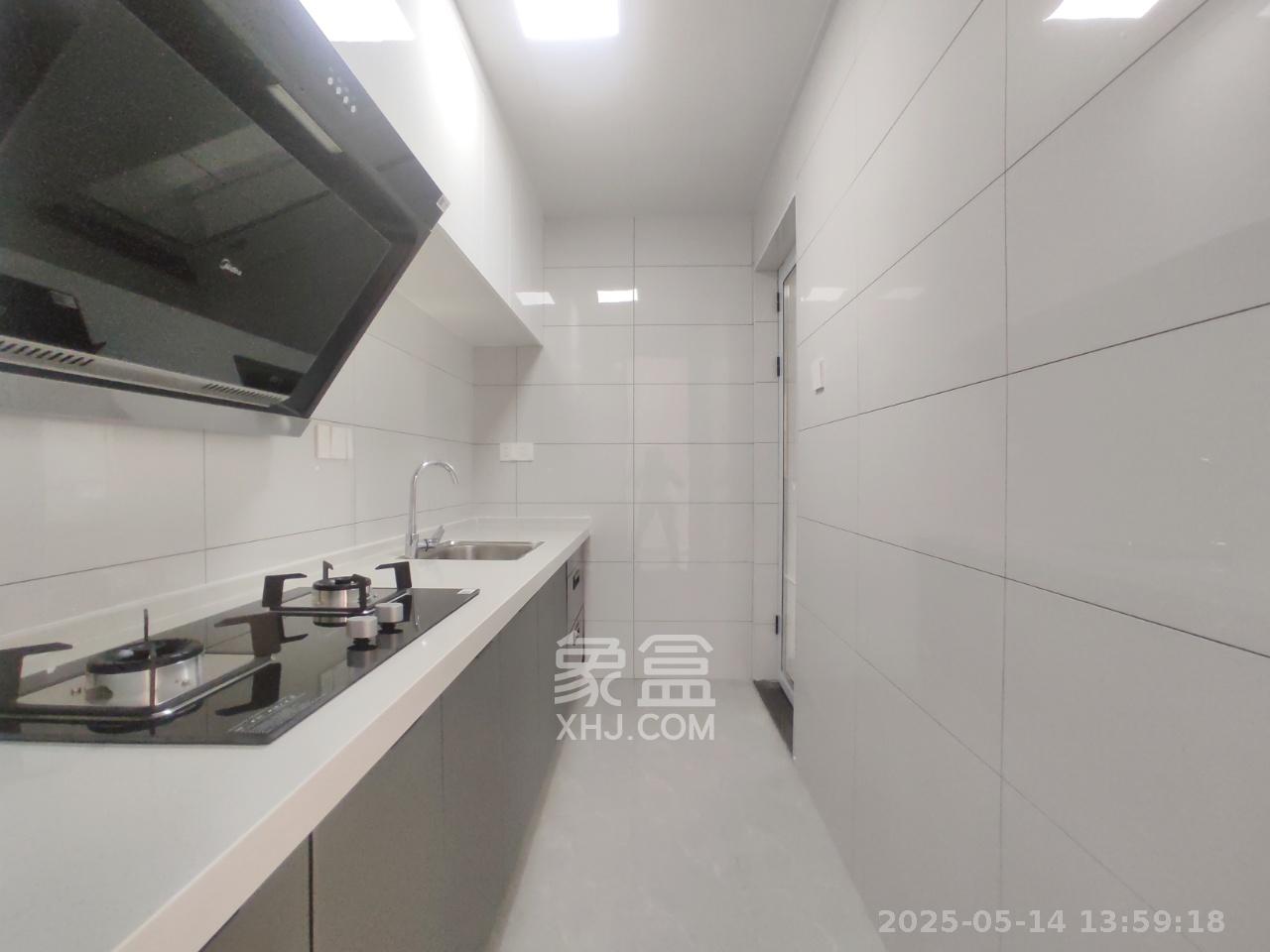 蔷薇国际  2室2厅1卫   1700.00元/月室内图
