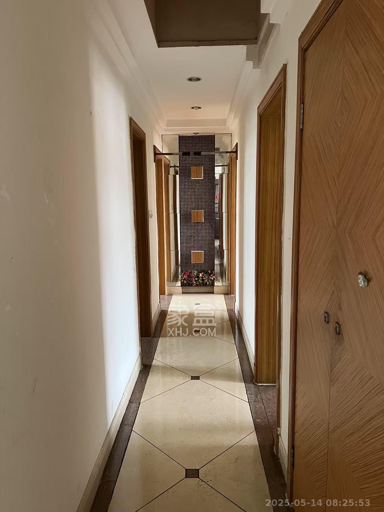 碧桂园威尼斯城  3室2厅2卫    1800.0元/月室内图