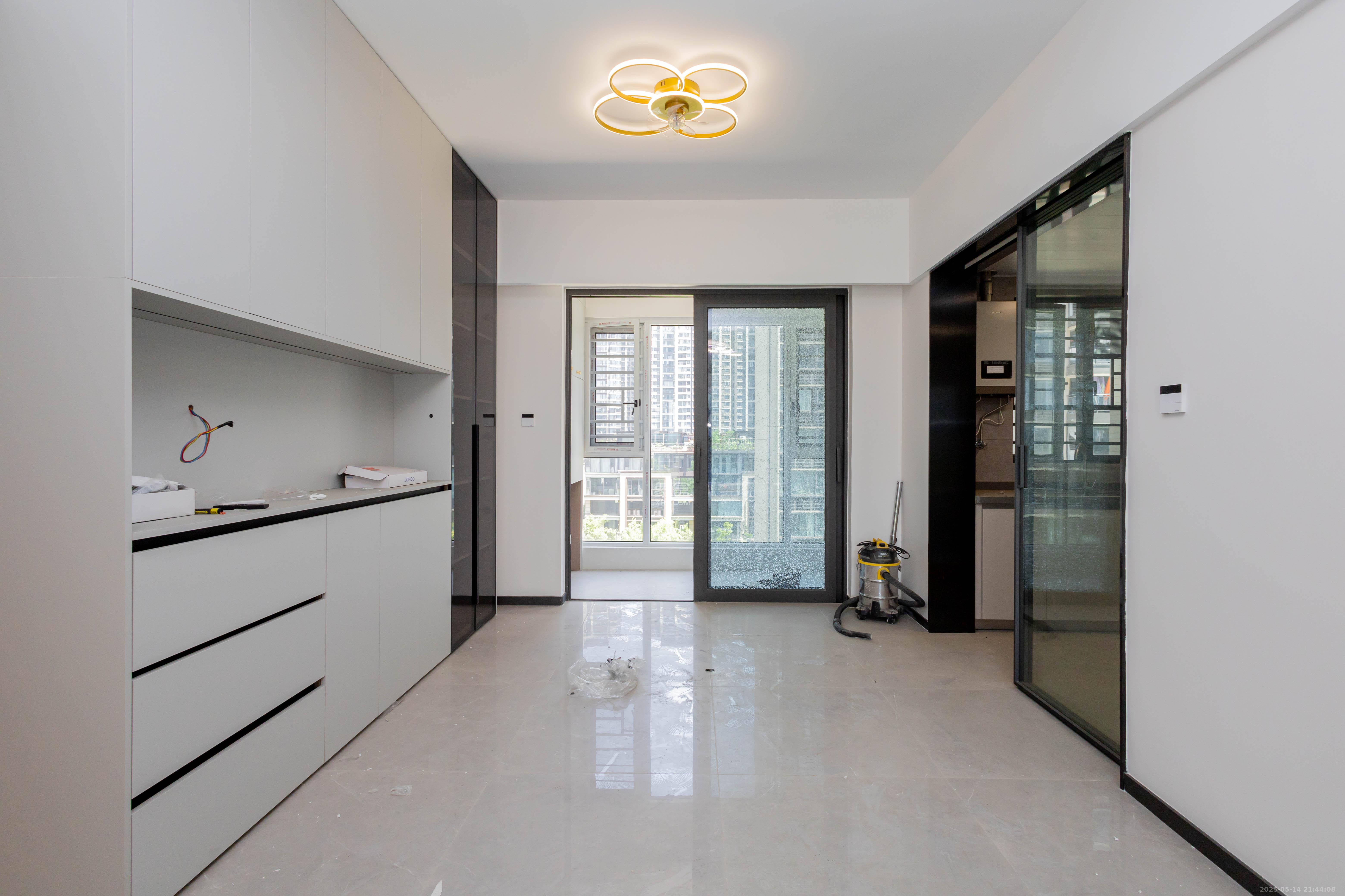 时代印记(长沙时代印记花园)  4室2厅2卫    260.0万 时代印记(长沙时代印记花园)  4室2厅2卫    260.0万客厅