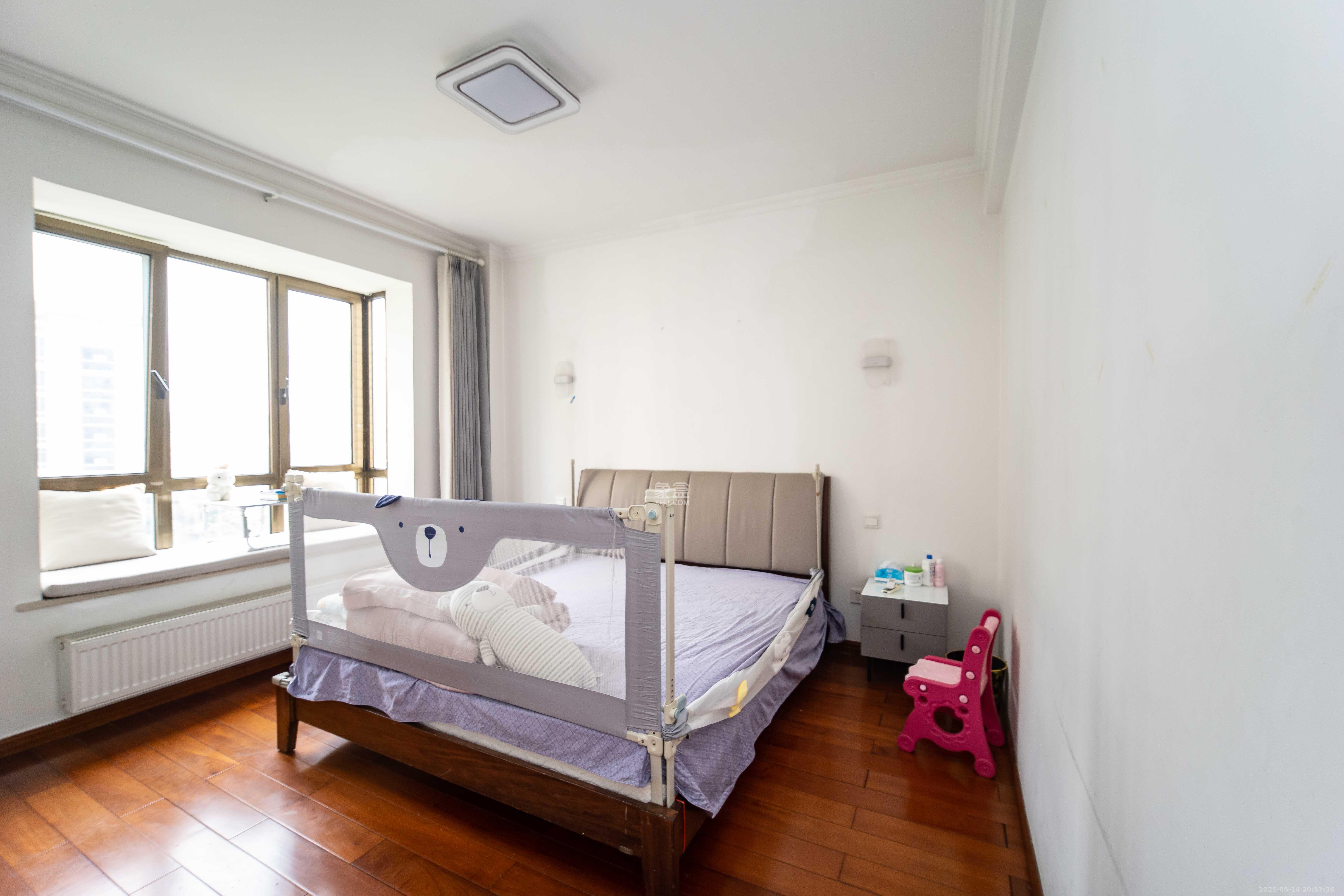 腾达家园（市交通局职工宿舍）  5室3厅2卫    5000.0元/月室内图