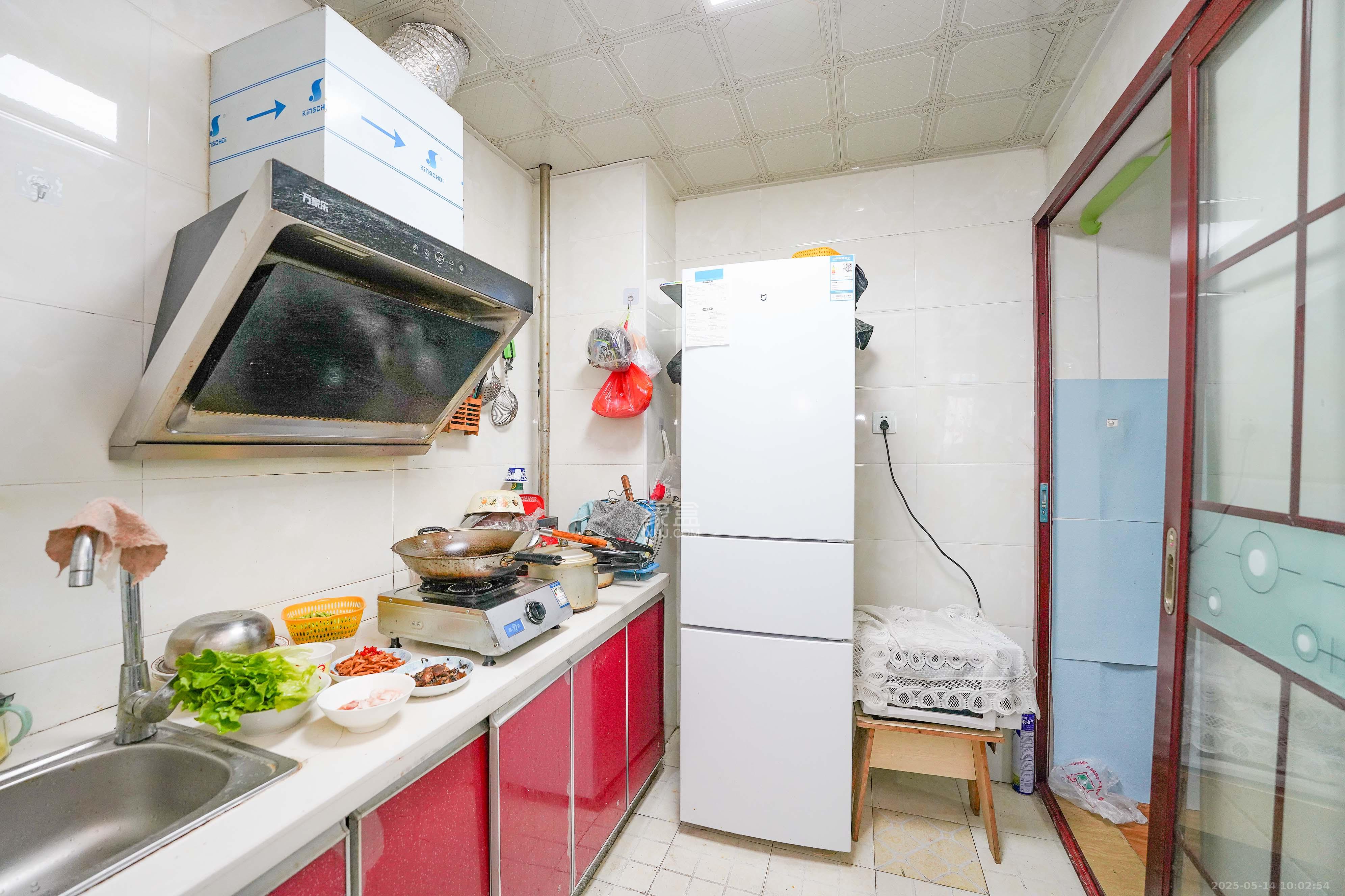 凯富南方鑫城  1室1厅1卫   1600.00元/月室内图