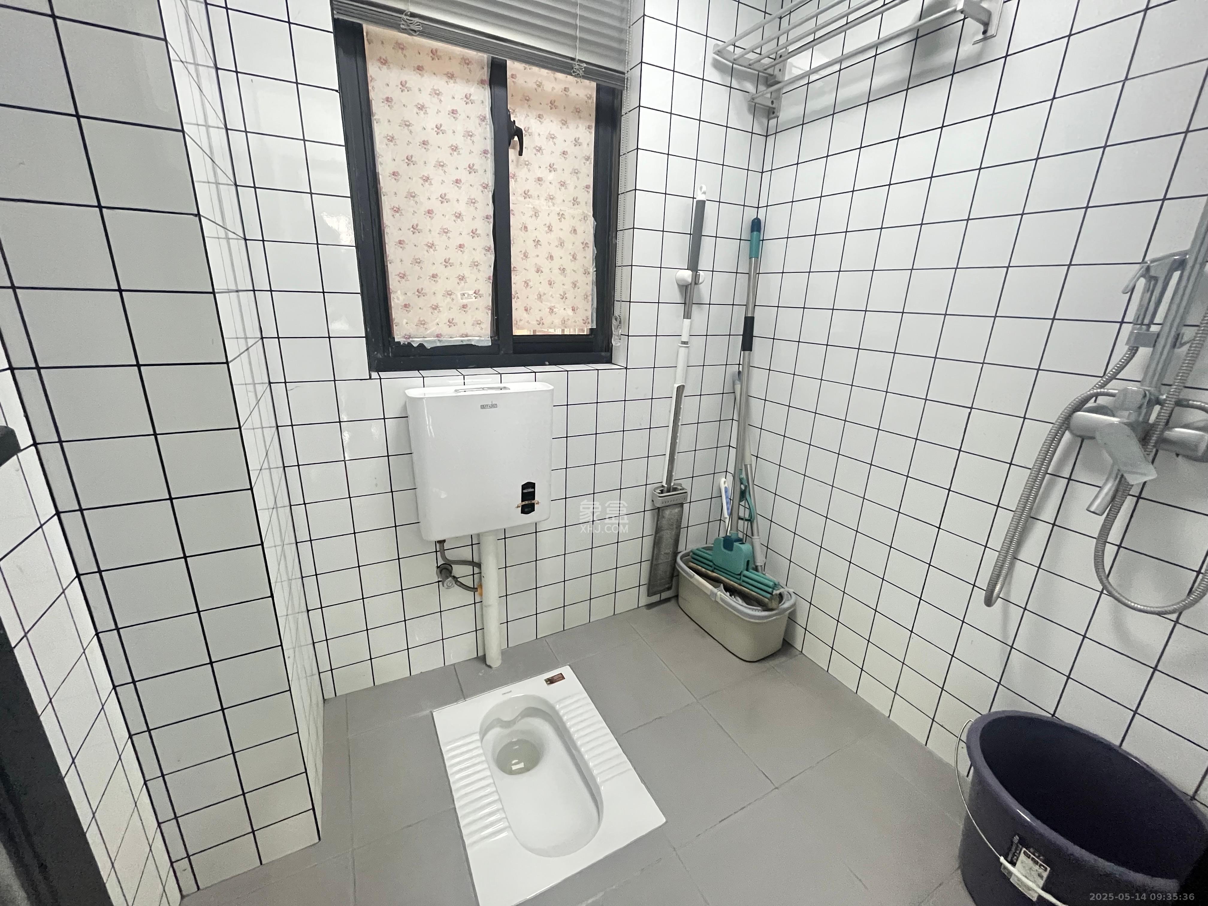 锦绣兰亭  3室2厅1卫   2300.00元/月室内图