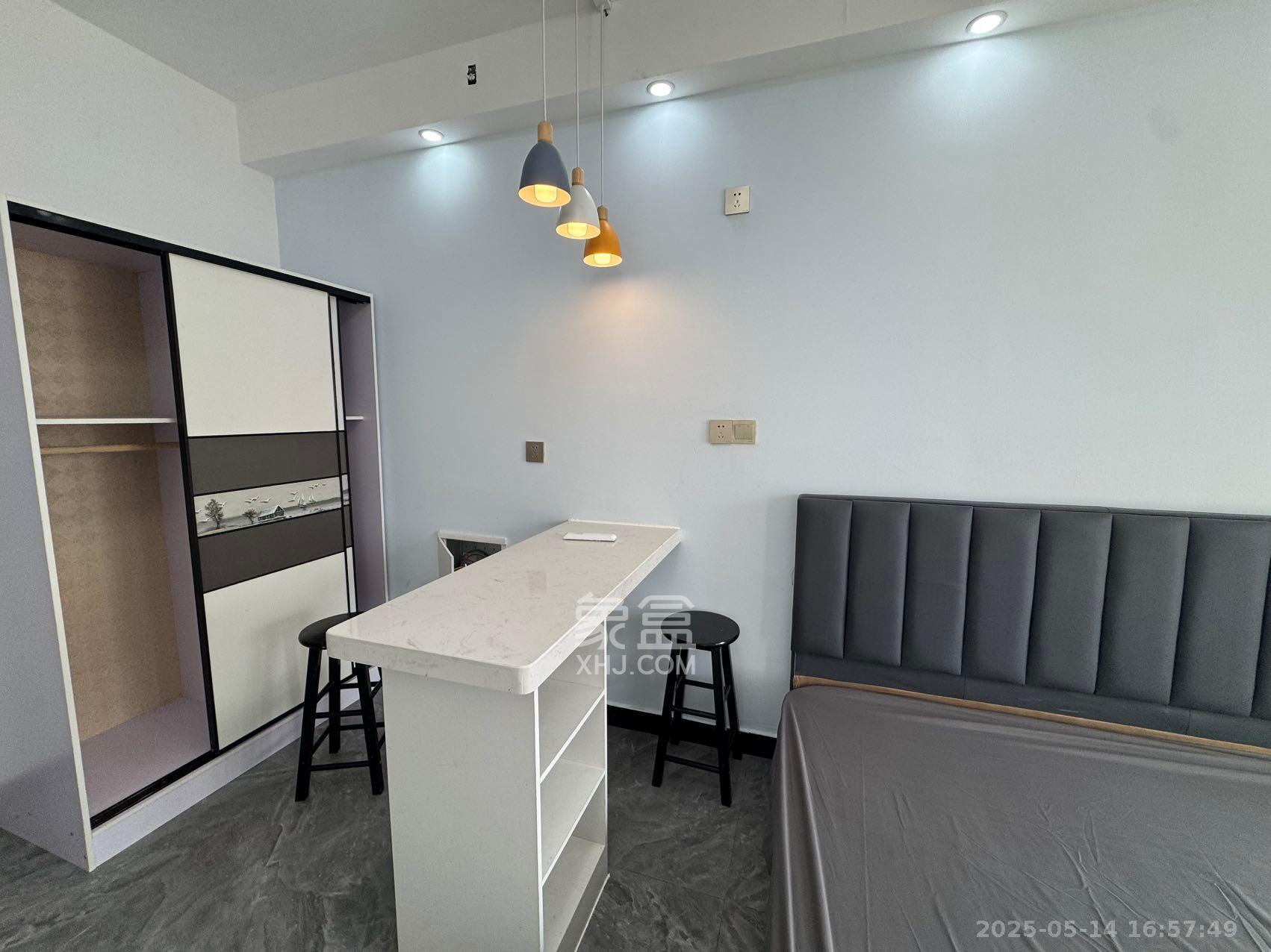 金地铂悦  1室1厅1卫    1000.0元/月 金地铂悦  1室1厅1卫    1000.0元/月室内图