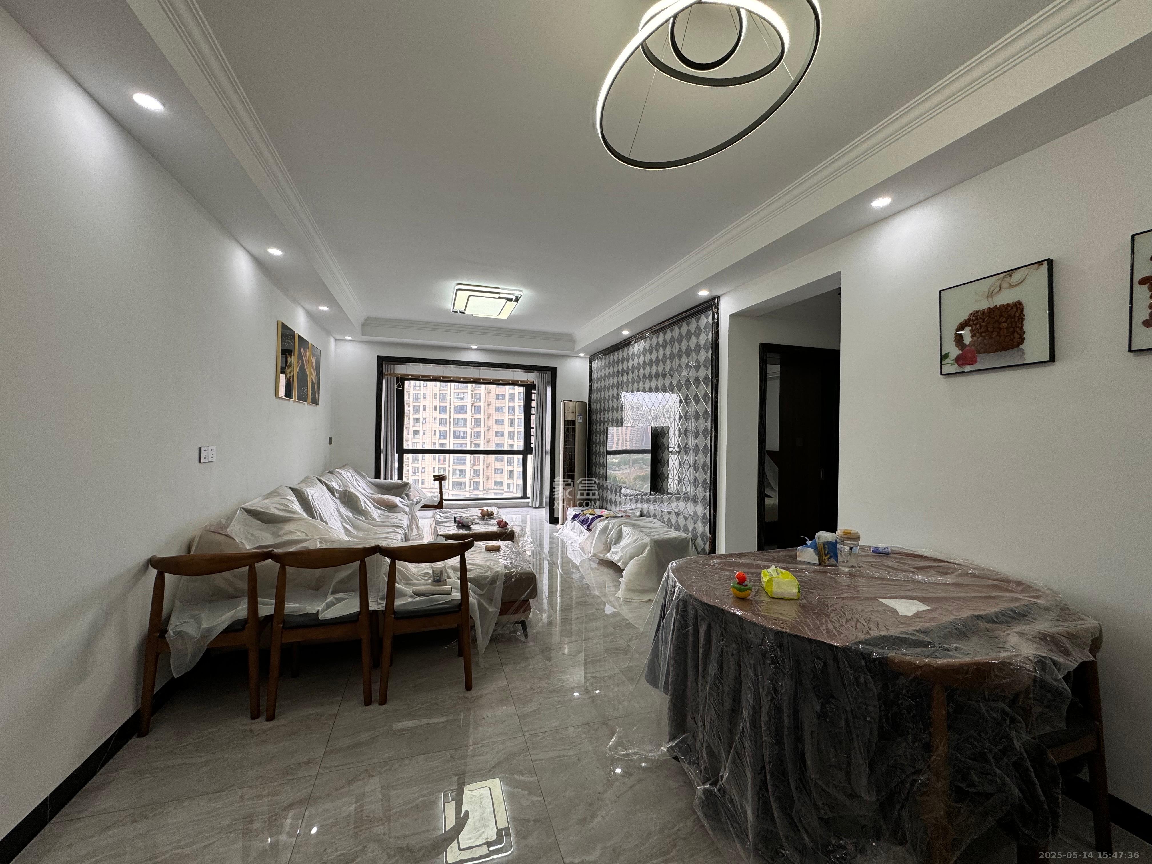 勤诚达境界城 3室2厅2卫 3000.0元/月 勤诚达境界城 3室2厅2卫 3000.0元/月室内图