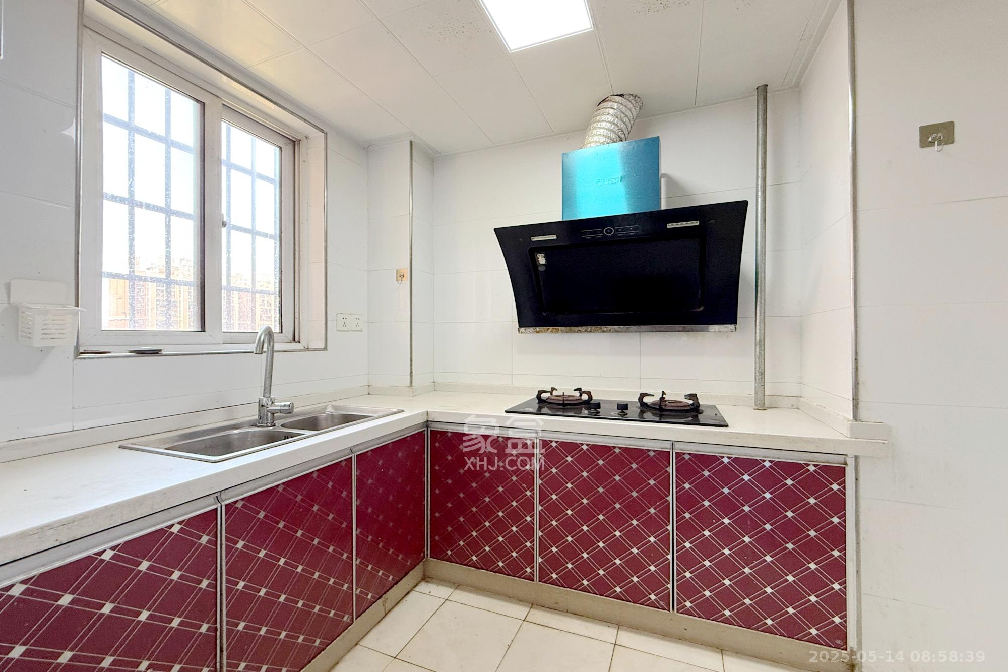 新城国际花都 3室2厅1卫 53.0万 新城国际花都 3室2厅1卫 53.0万厨房