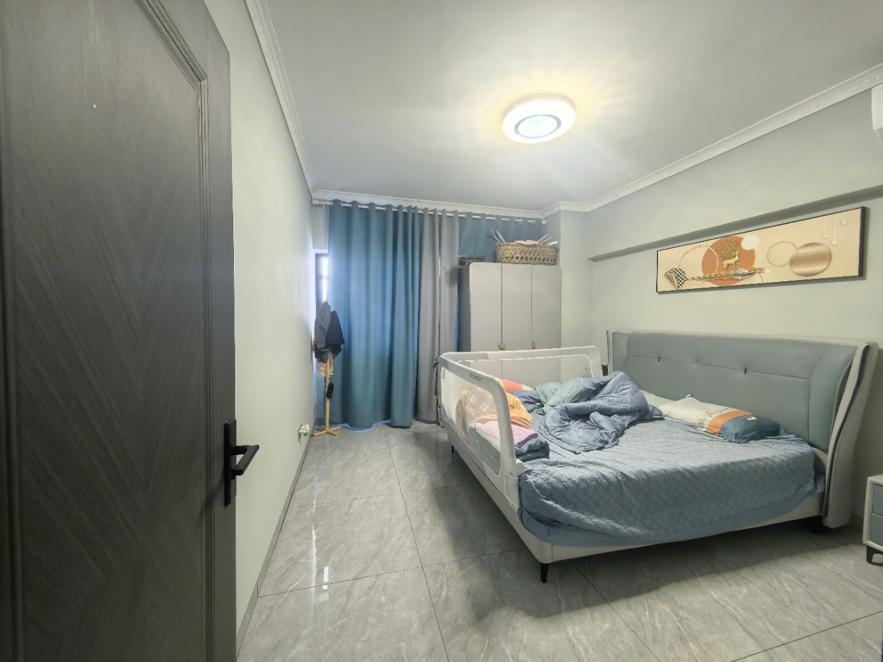 国贸大厦 3室2厅1卫 115.0万 国贸大厦 3室2厅1卫 115.0万室内图