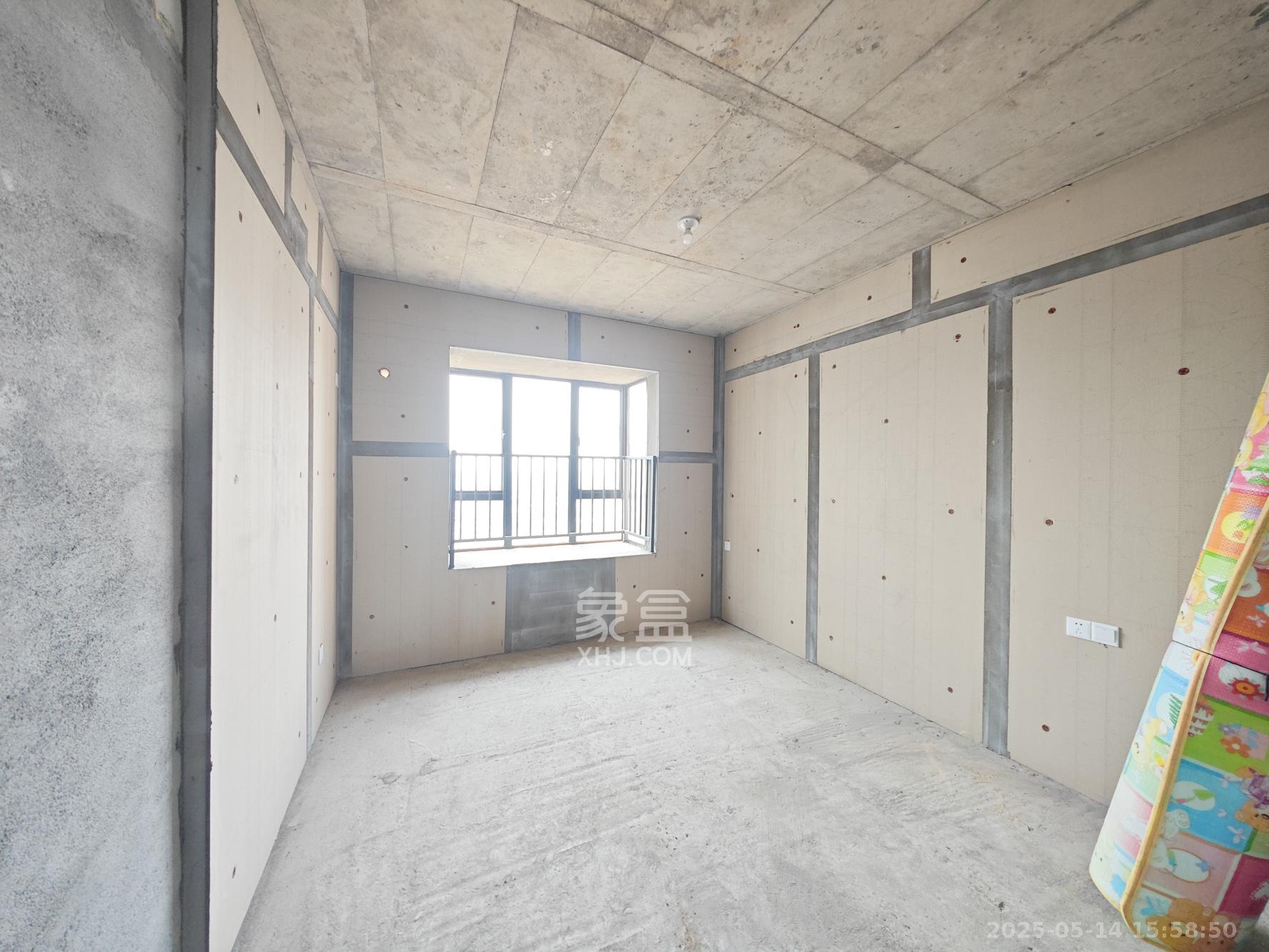 星发东宸花园 3室2厅2卫 72.8万 星发东宸花园 3室2厅2卫 72.8万卧室