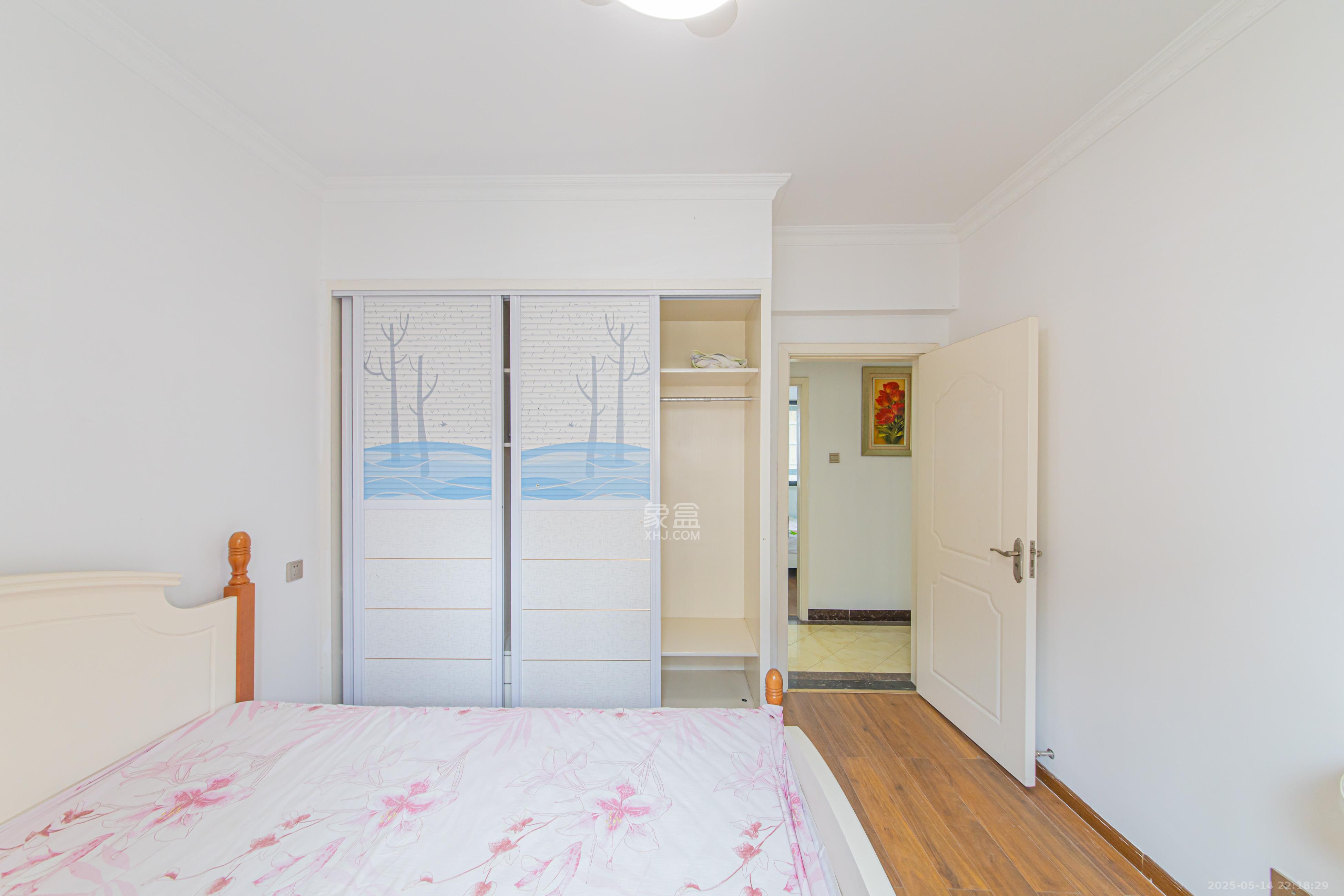 中建芙蓉嘉苑 3室2厅2卫 107.0万 中建芙蓉嘉苑 3室2厅2卫 107.0万卧室