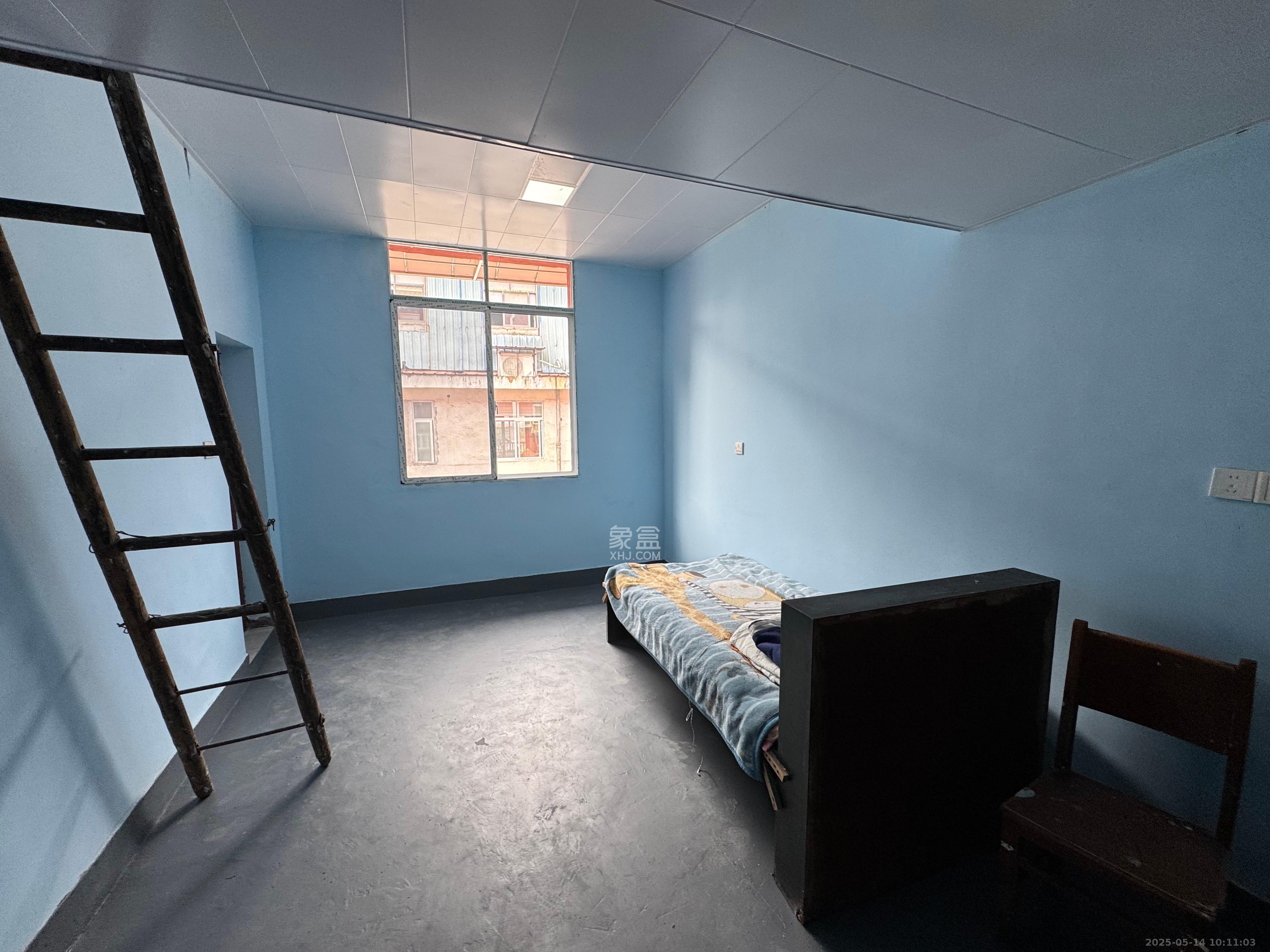 曙光小区 1室1厅1卫 1000.0元/月 曙光小区 1室1厅1卫 1000.0元/月室内图