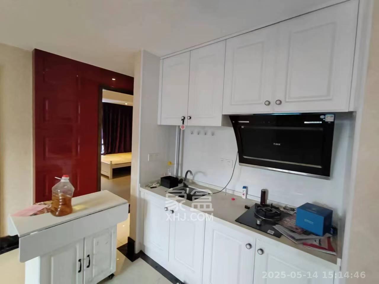 湘域城邦(湘域国际中心)  2室1厅1卫    4500.0元/月 湘域城邦(湘域国际中心)  2室1厅1卫    4500.0元/月室内图