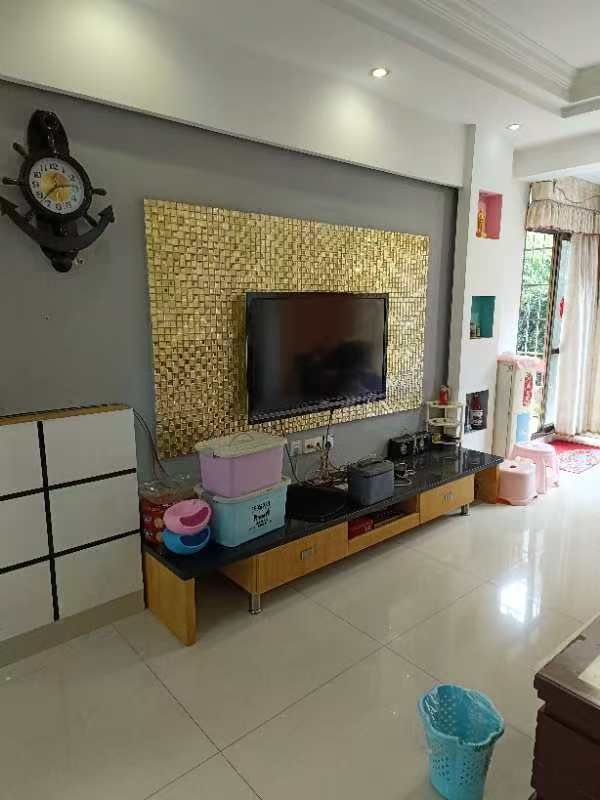 长湖小区 3室2厅1卫 1200.0元/月 长湖小区 3室2厅1卫 1200.0元/月室内图