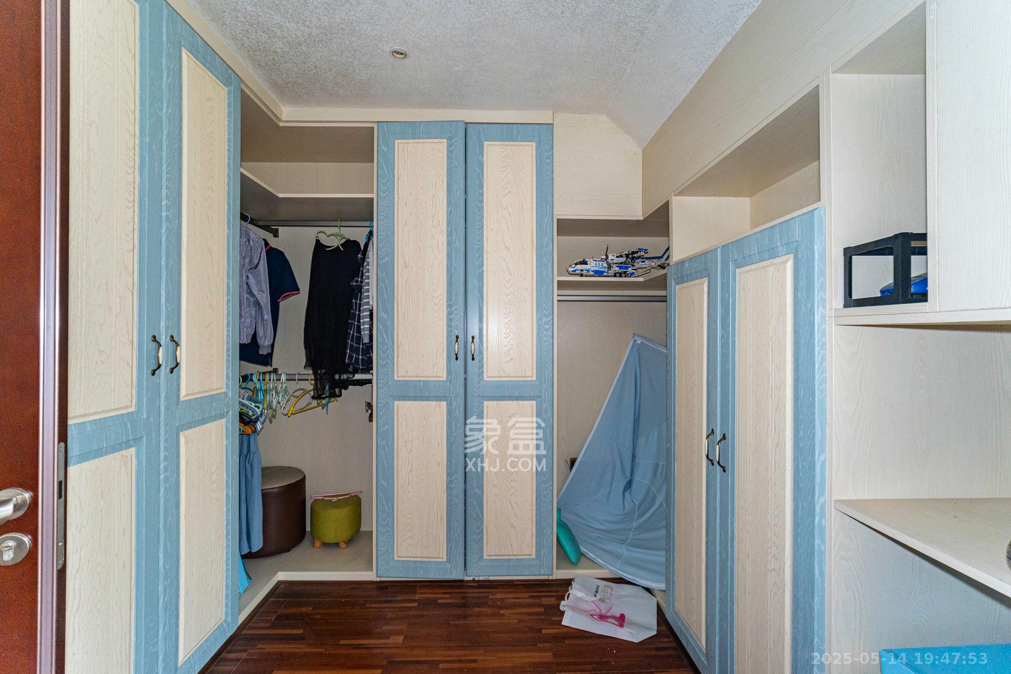 星湖湾一期洋房 7室2厅4卫 298.0万 星湖湾一期洋房 7室2厅4卫 298.0万其他