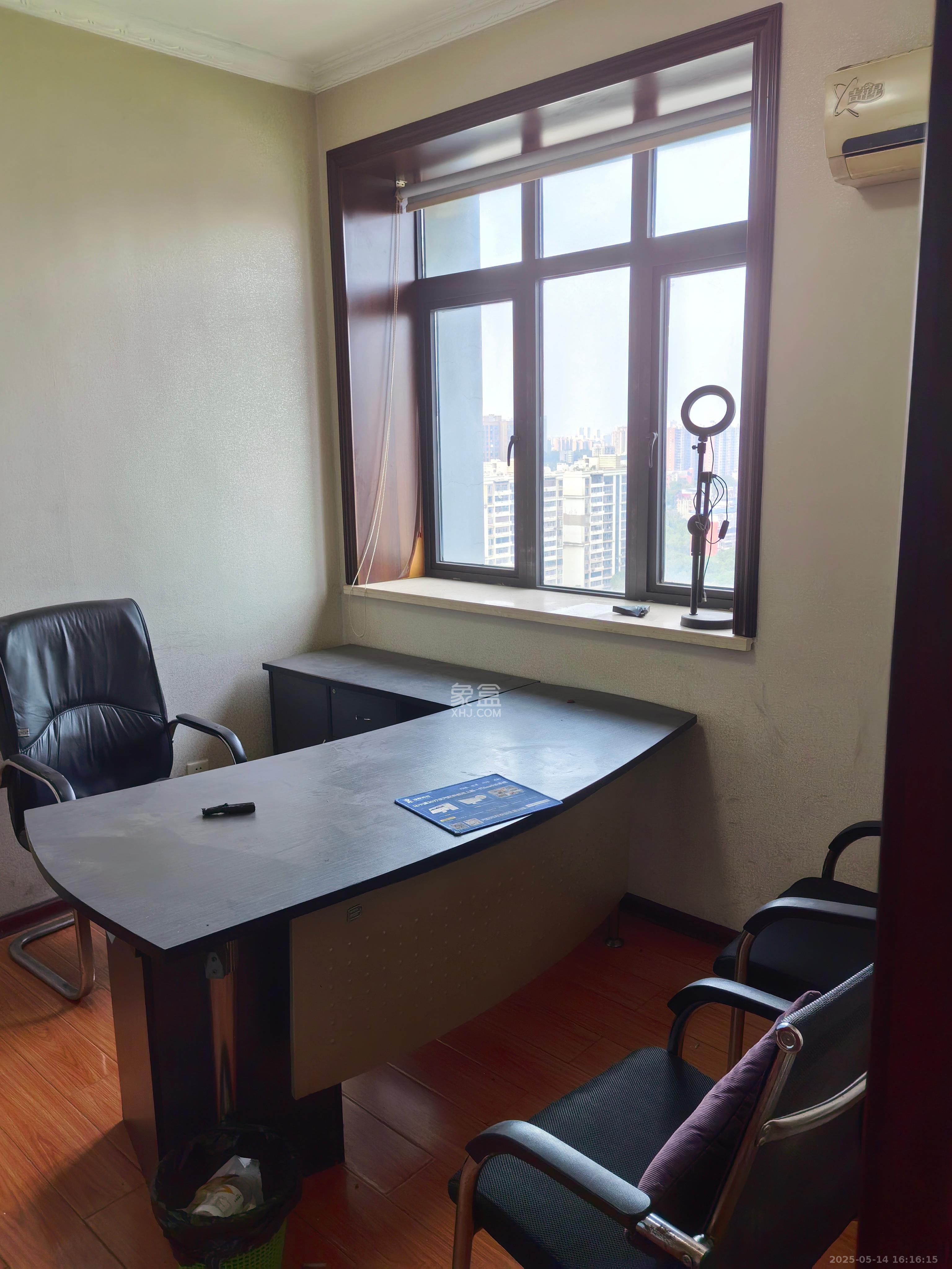 鑫远杰座 2室2厅1卫 2000.0元/月 鑫远杰座 2室2厅1卫 2000.0元/月室内图