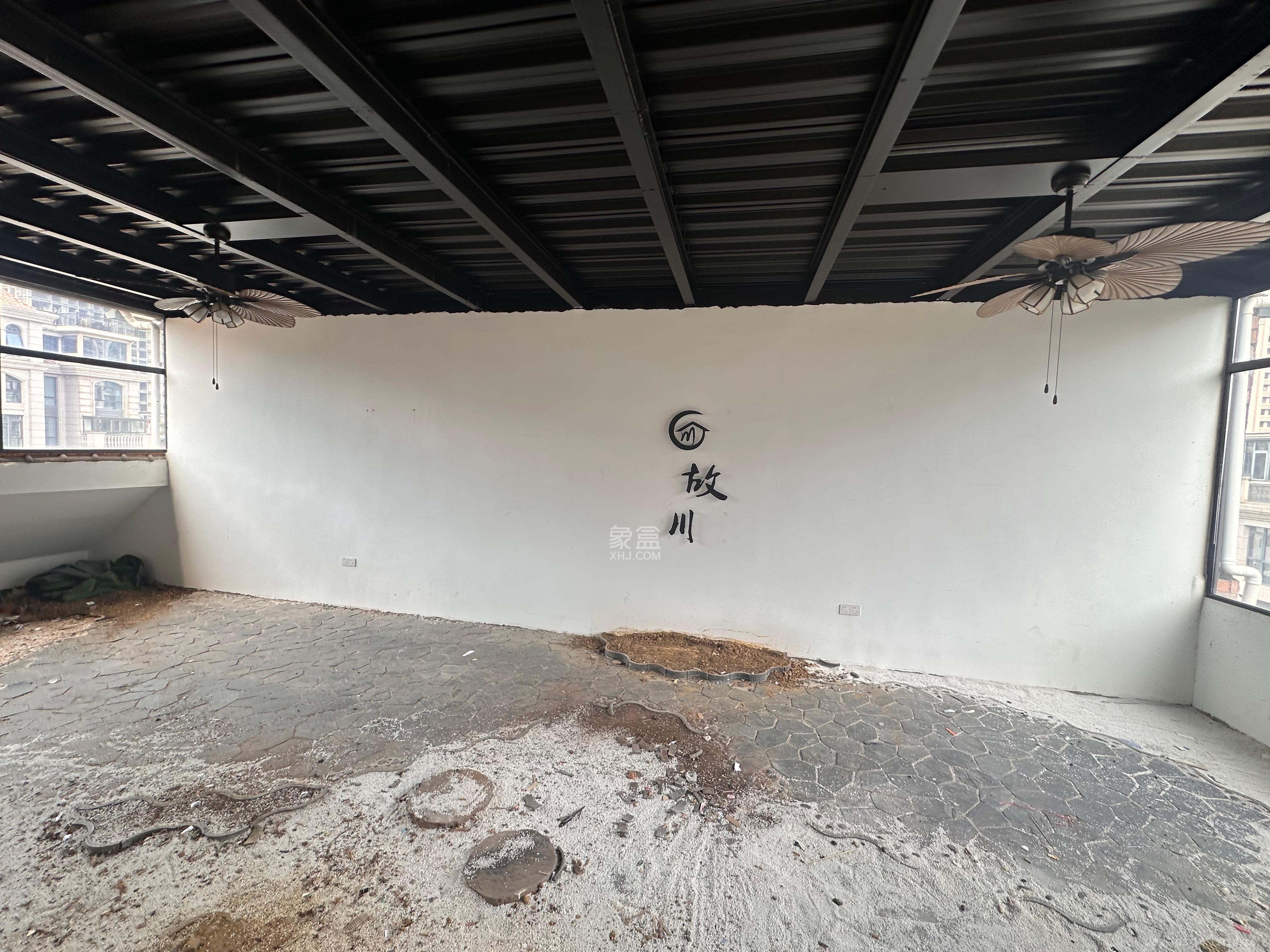 明昇壹城(明昇时代广场)一期  4室3厅2卫    5000.0元/月 明昇壹城(明昇时代广场)一期  4室3厅2卫    5000.0元/月室内图