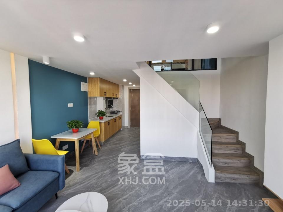 荣盛花语书苑 2室1厅1卫 2400.0元/月 荣盛花语书苑 2室1厅1卫 2400.0元/月室内图