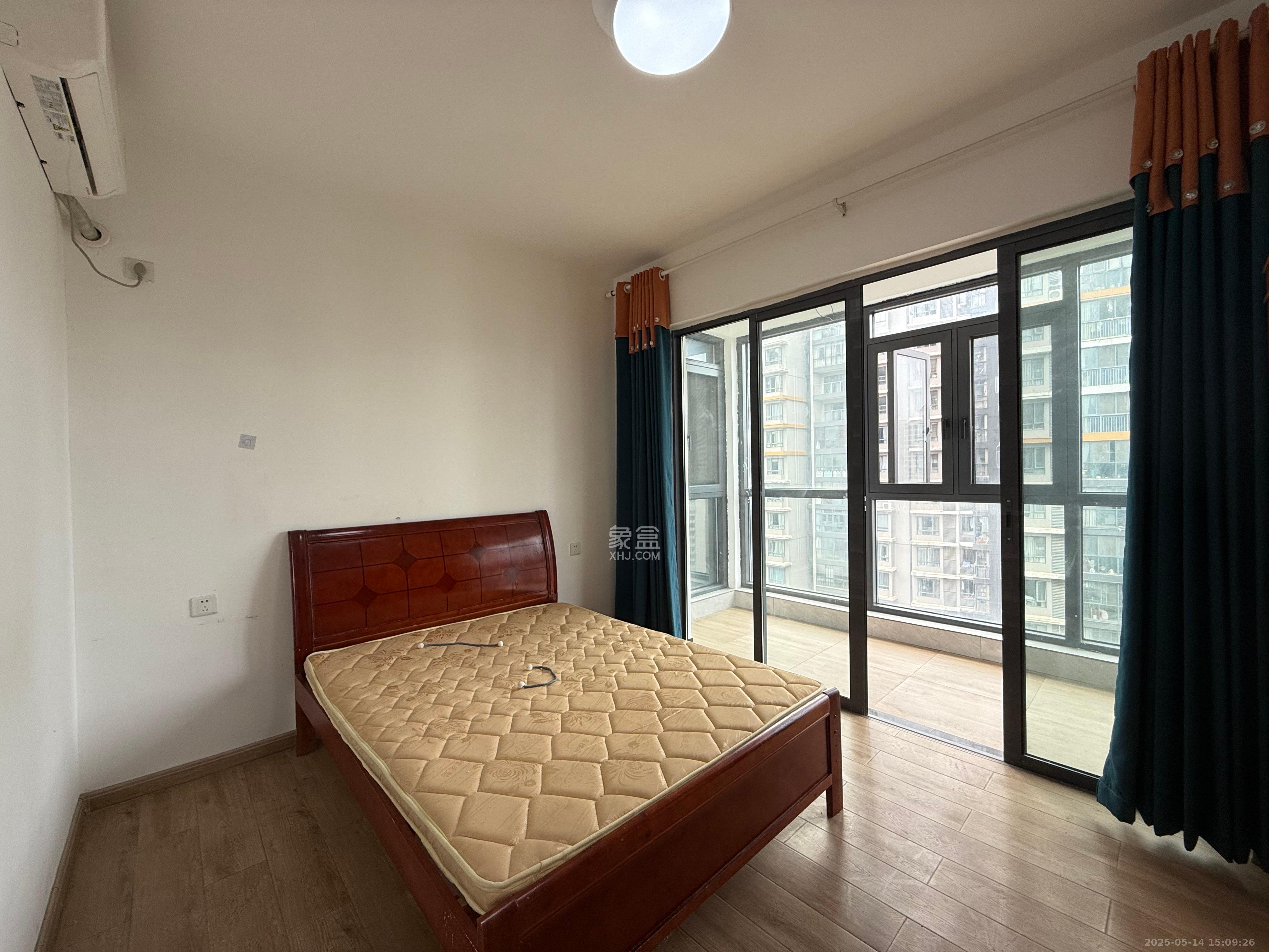 恒基凯旋门三期 3室2厅1卫 1900.0元/月 恒基凯旋门三期 3室2厅1卫 1900.0元/月室内图