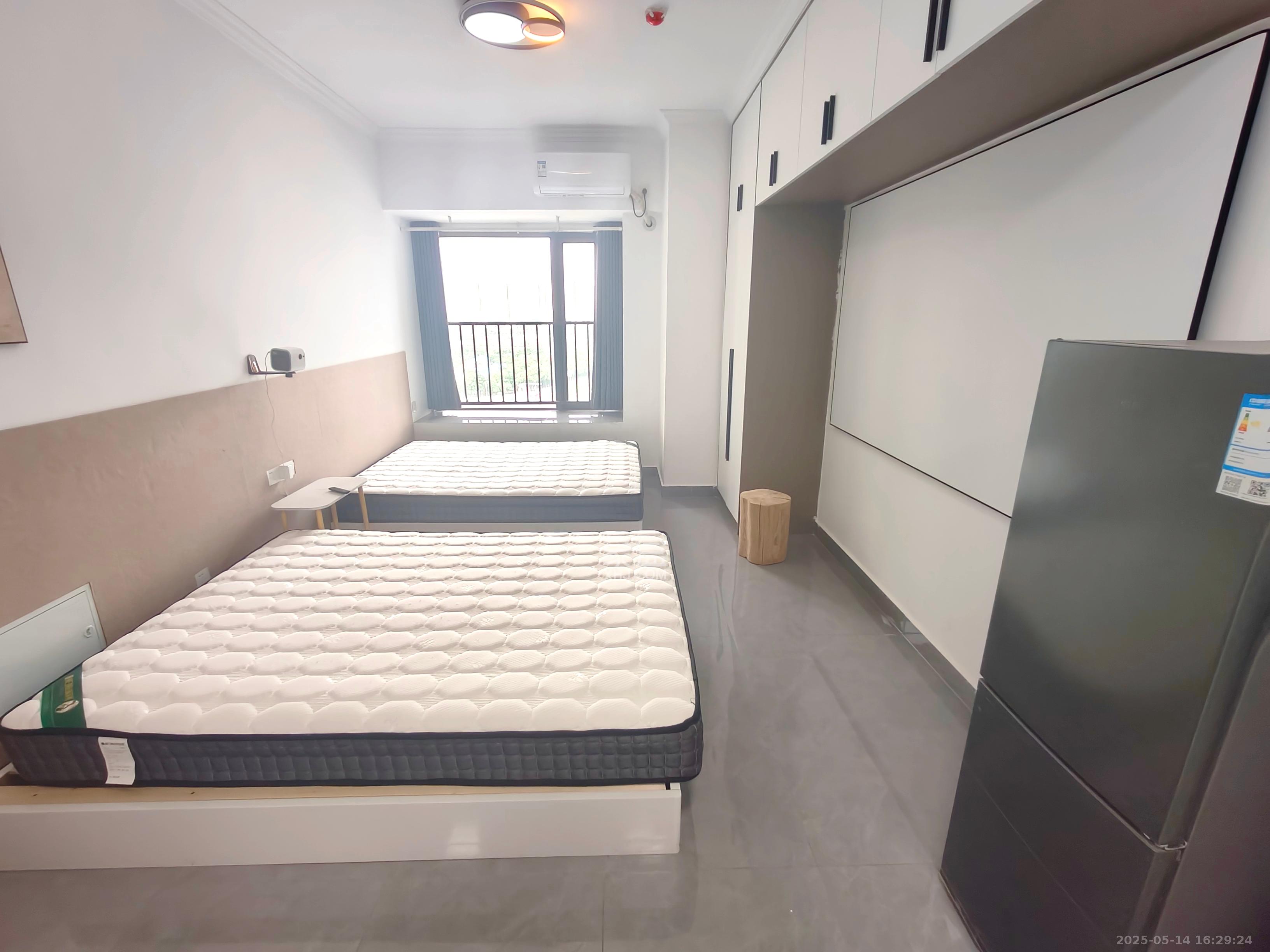 佳兆业云顶都汇 1室1厅1卫 1400.0元/月 佳兆业云顶都汇 1室1厅1卫 1400.0元/月室内图