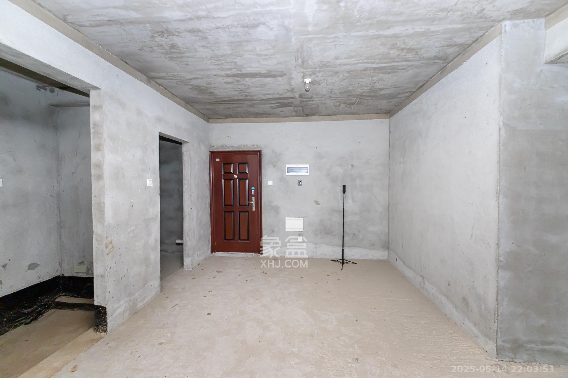 勤诚达境界城 4室2厅2卫 115.0万 勤诚达境界城 4室2厅2卫 115.0万客厅