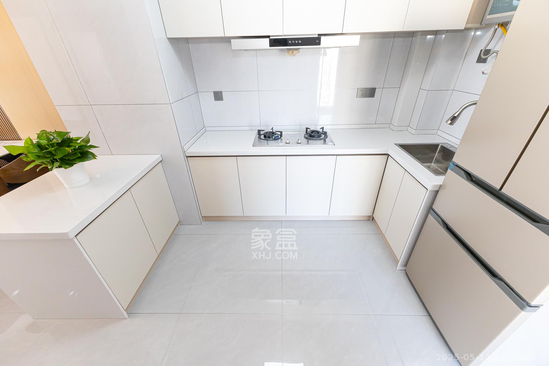 明发阅江悦府 3室2厅1卫 91.8万 明发阅江悦府 3室2厅1卫 91.8万厨房