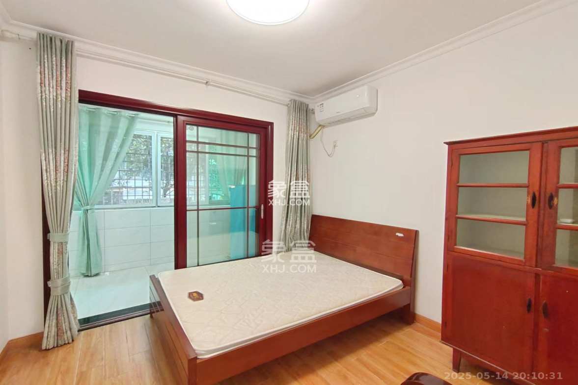 市建委宿舍  3室2厅1卫    2580.0元/月 市建委宿舍  3室2厅1卫    2580.0元/月室内图