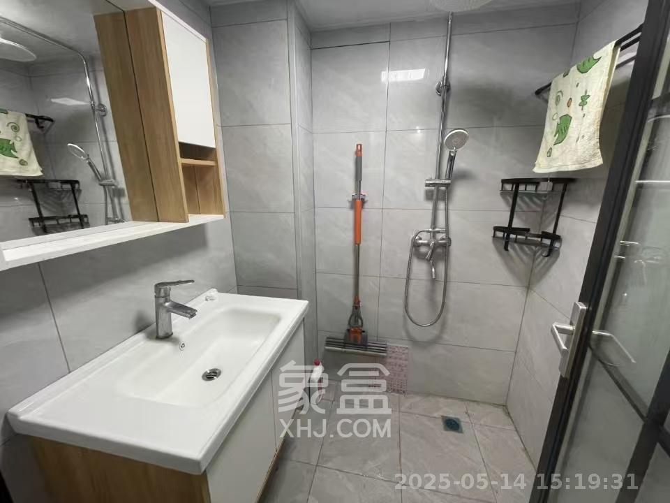 鑫远揽悦（鑫远和城三期）  1室1厅1卫   1700.00元/月室内图