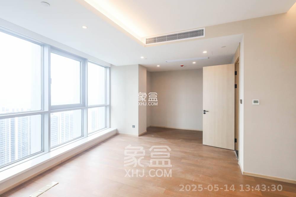 正荣梅溪紫阙台  5室2厅3卫   9500.00元/月室内图