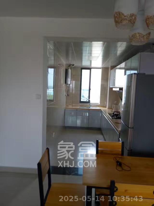湘楚华庭  3室2厅1卫   2400.00元/月室内图