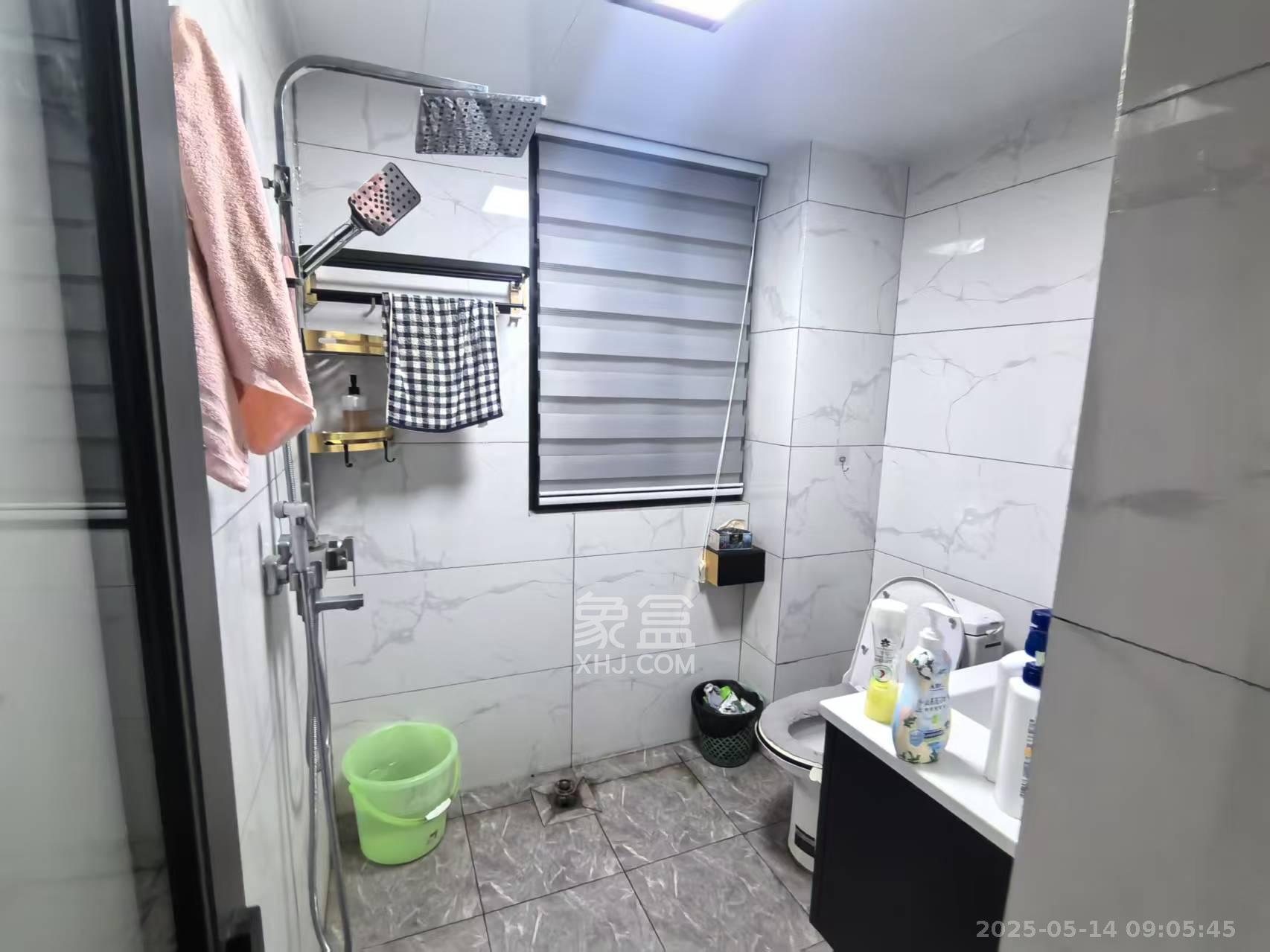 凯富南方鑫城 4室2厅2卫 3600.0元/月 凯富南方鑫城 4室2厅2卫 3600.0元/月室内图