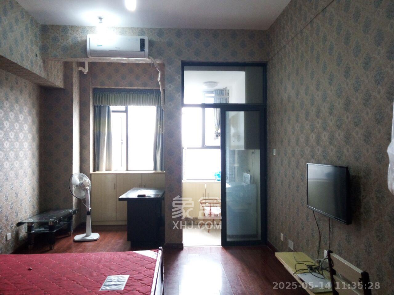 长房时代城  1室1厅1卫   1600.00元/月室内图