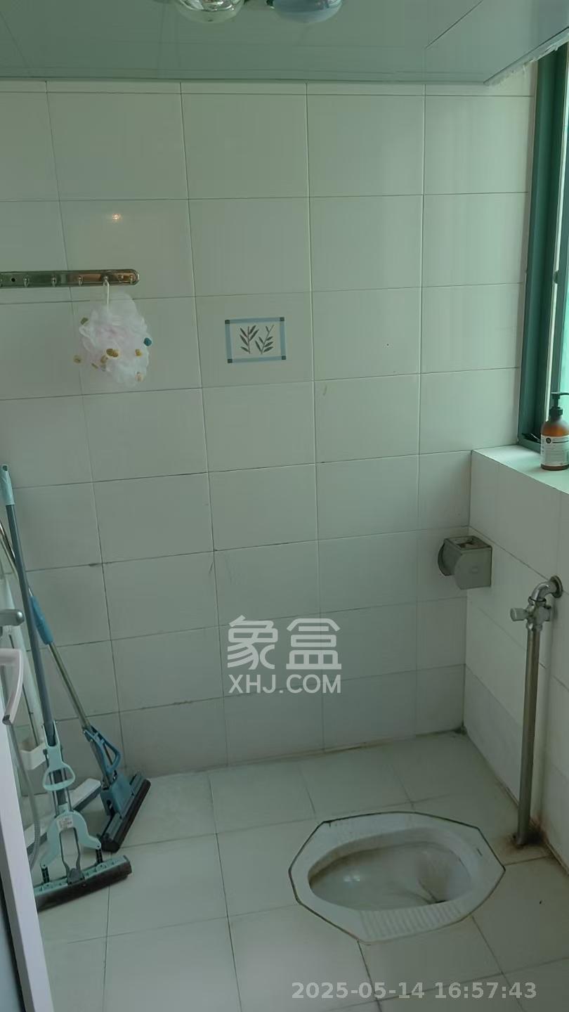 金帆江滨玫瑰园 4室2厅2卫 2900.0元/月 金帆江滨玫瑰园 4室2厅2卫 2900.0元/月室内图