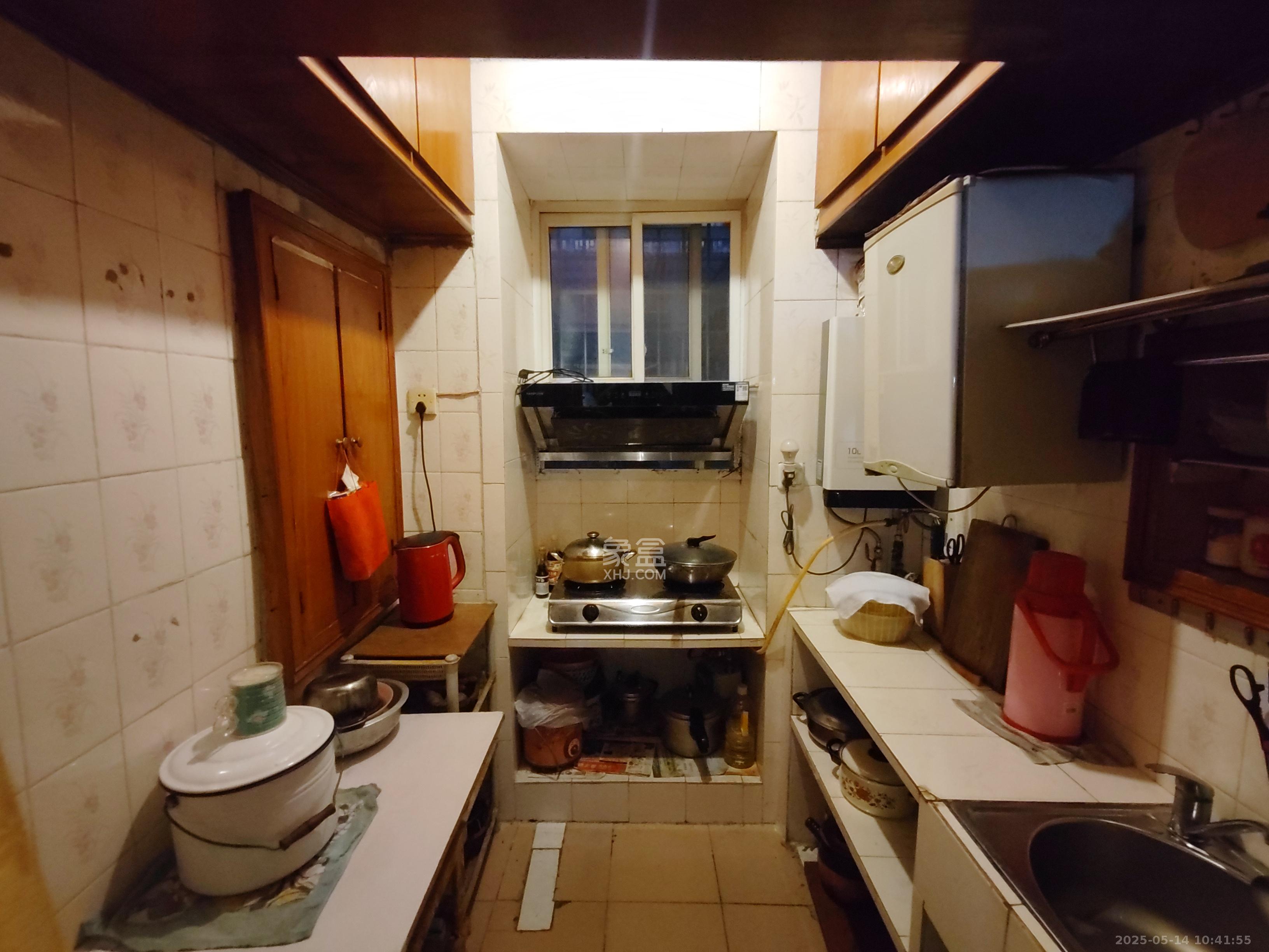 湖南省人民政府第一招待所宿舍(司马里34号) 2室1厅1卫 1800.0元/月 湖南省人民政府第一招待所宿舍(司马里34号) 2室1厅1卫 1800.0元/月室内图