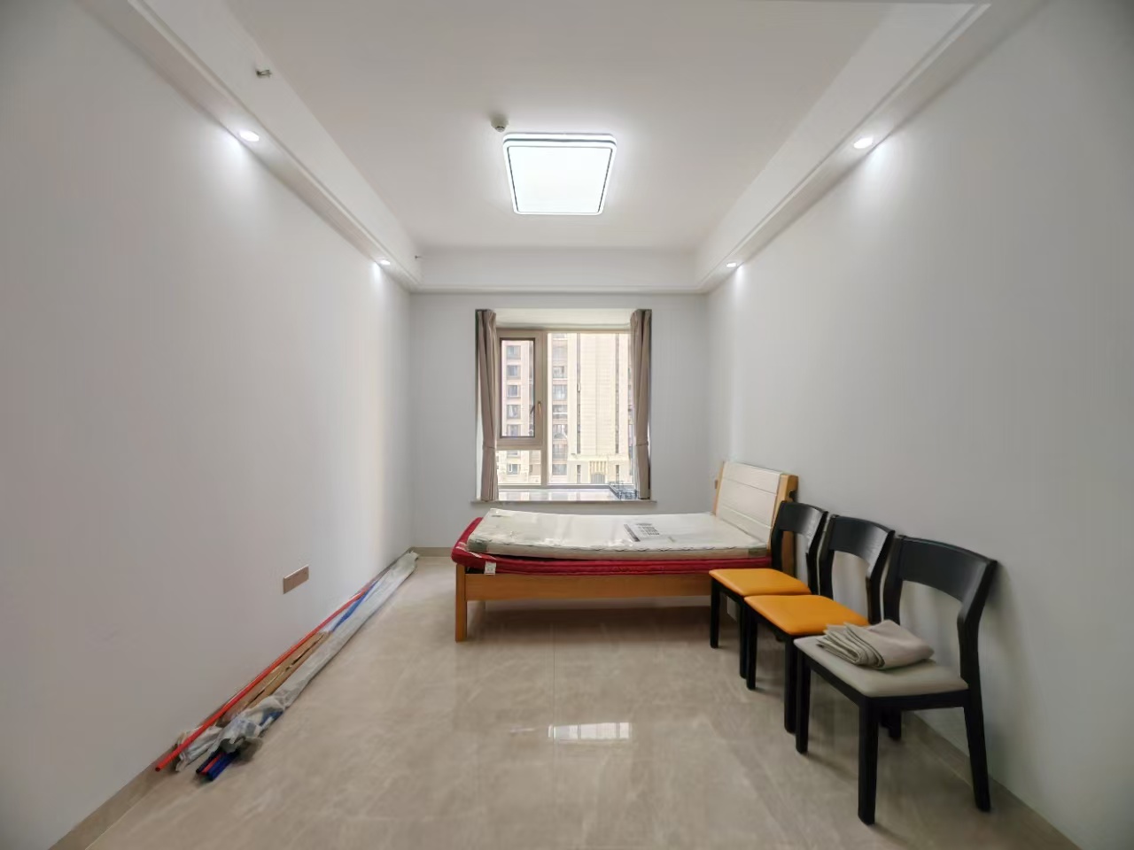 海航豪庭南苑  4室2厅3卫    10000.0元/月 海航豪庭南苑  4室2厅3卫    10000.0元/月室内图