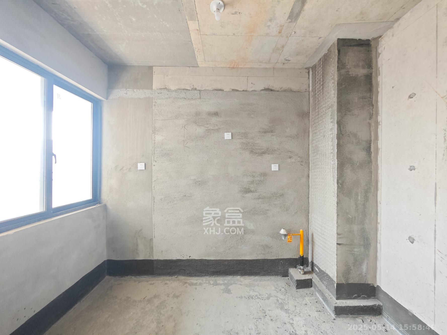 星发东宸花园 3室2厅2卫 72.8万 星发东宸花园 3室2厅2卫 72.8万其他