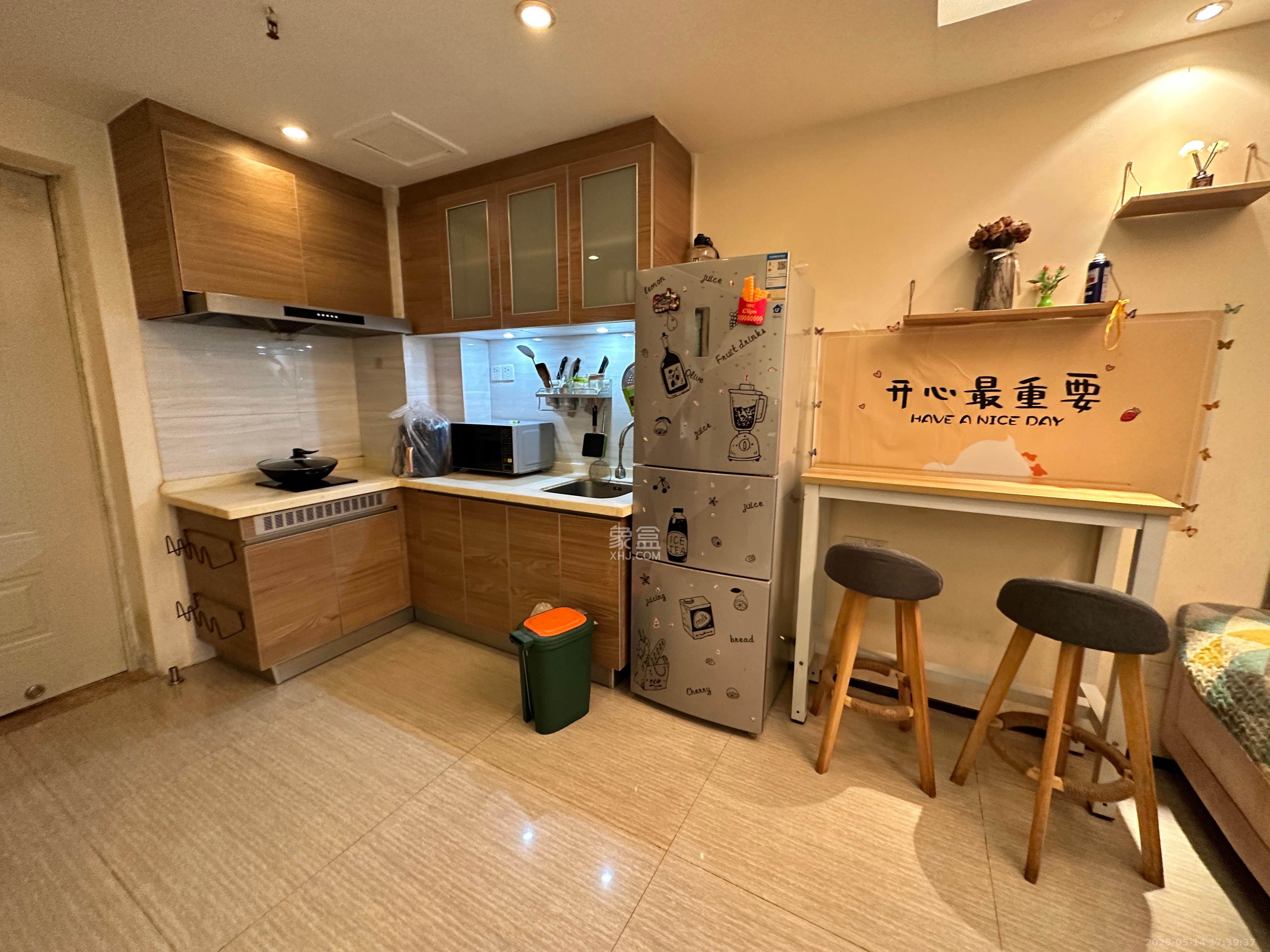 奥林匹克花园贡院三期  1室1厅1卫   1600.00元/月室内图