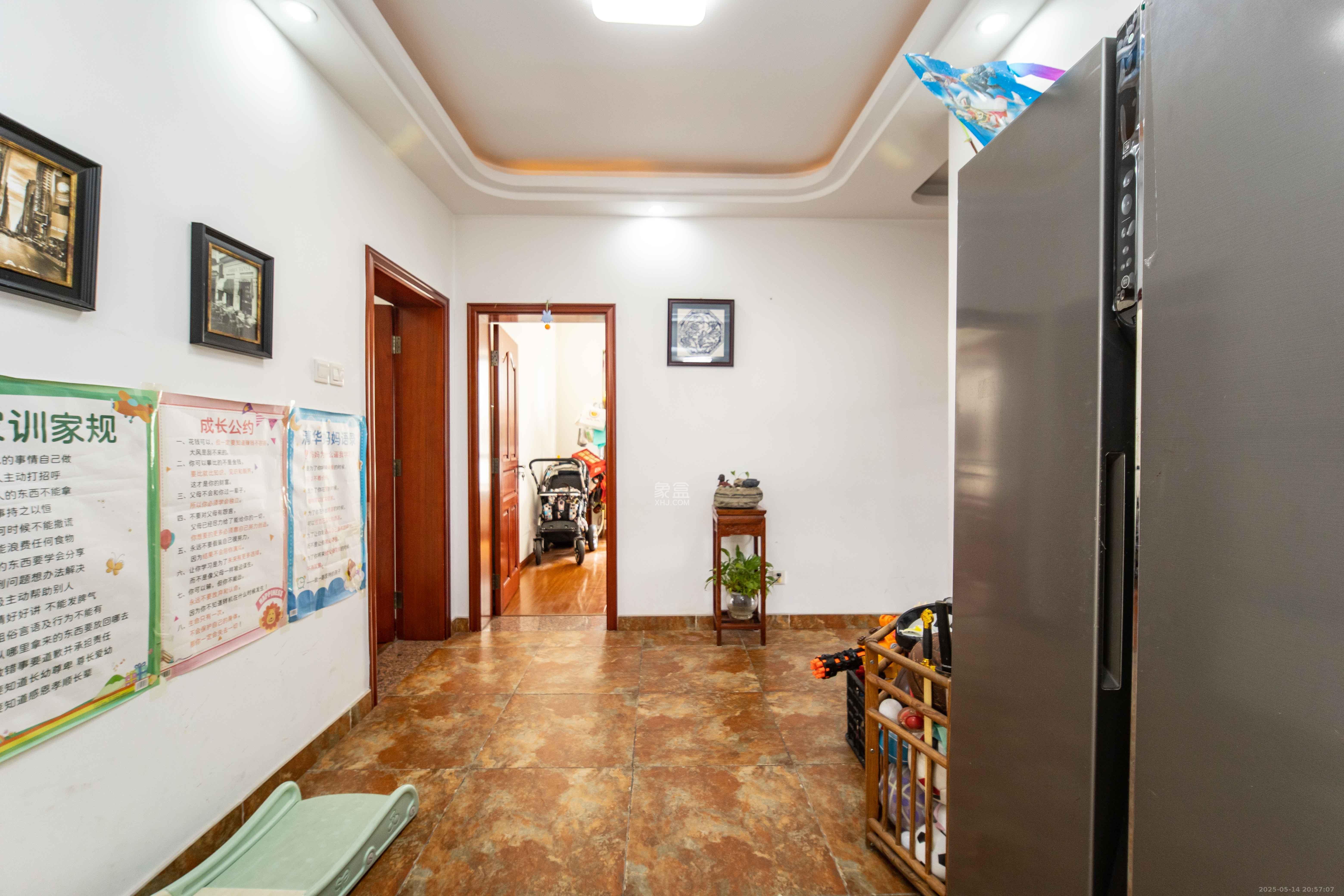 腾达家园（市交通局职工宿舍）  5室3厅2卫    5000.0元/月室内图