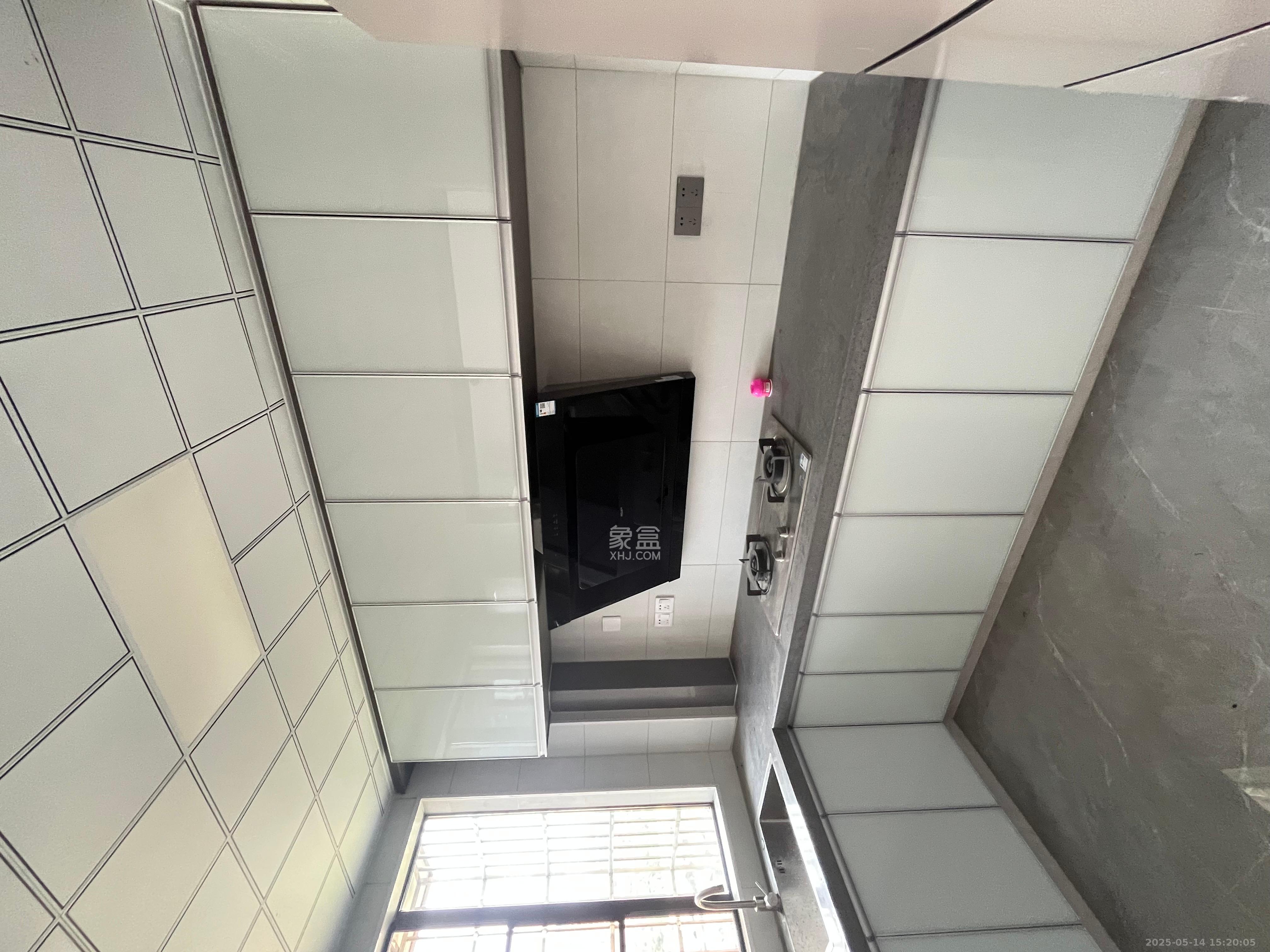 唐桂家园  1室0厅0卫   1750.00元/月室内图