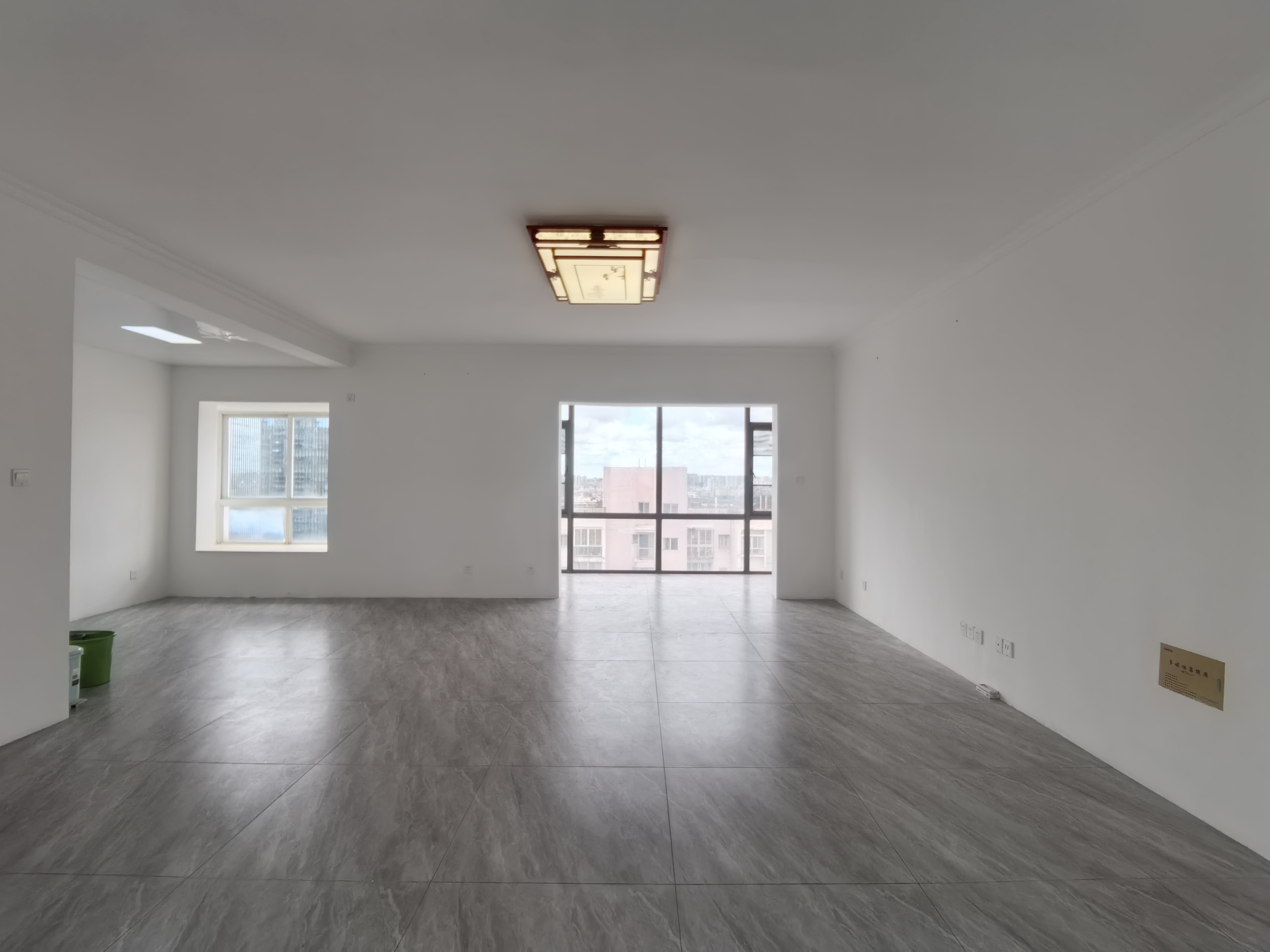 法苑里 3室2厅1卫 3300.00元/月 法苑里 3室2厅1卫 3300.00元/月室内图