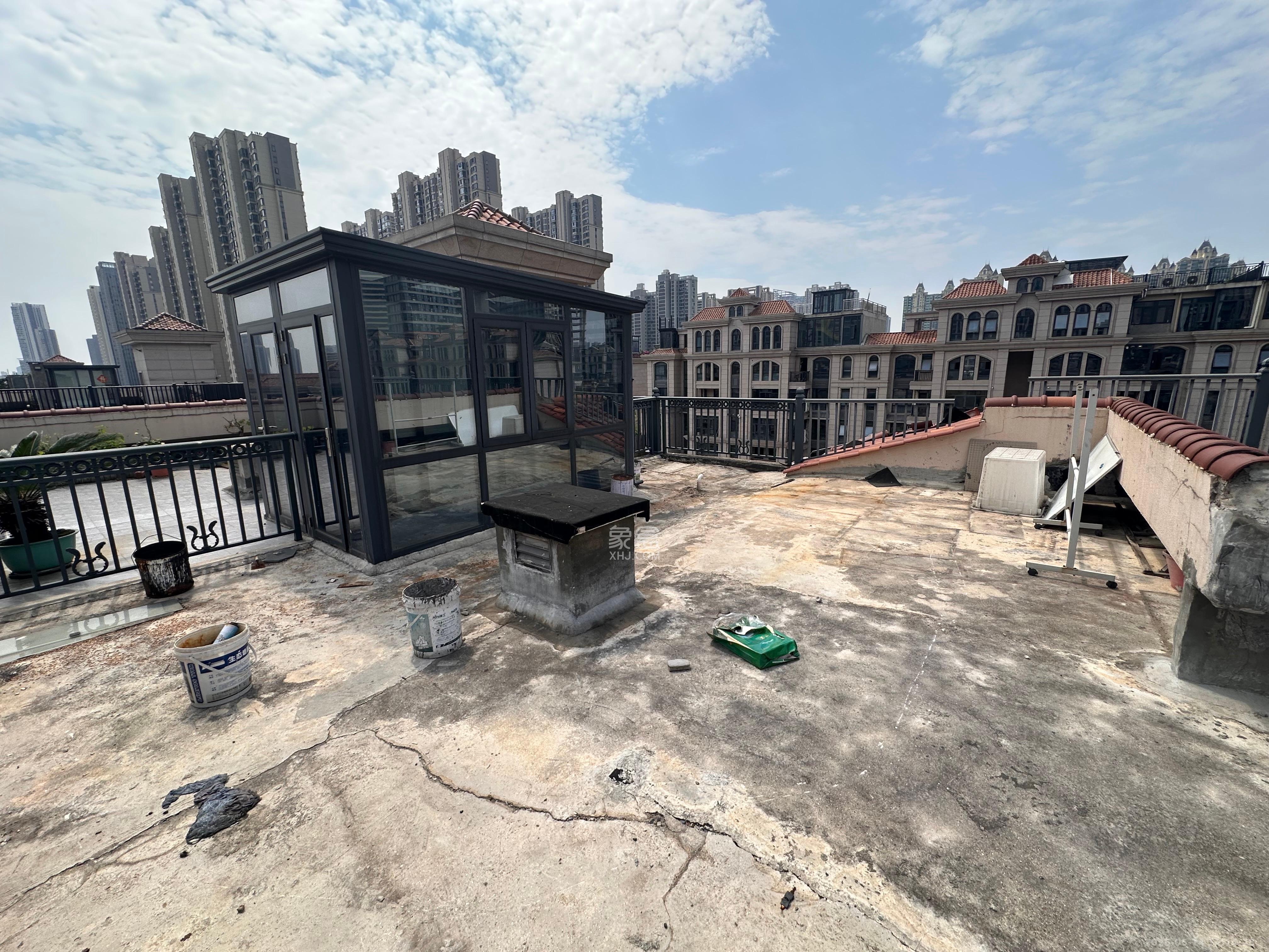 明昇壹城(明昇时代广场)一期  4室3厅2卫    5000.0元/月 明昇壹城(明昇时代广场)一期  4室3厅2卫    5000.0元/月室内图