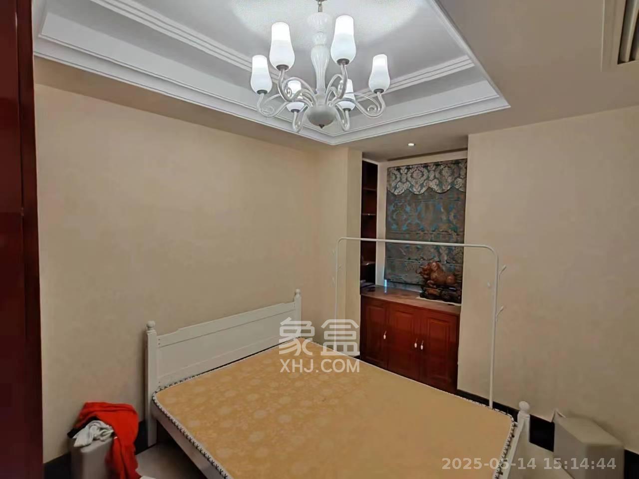 湘域城邦(湘域国际中心)  2室1厅1卫    4500.0元/月 湘域城邦(湘域国际中心)  2室1厅1卫    4500.0元/月室内图