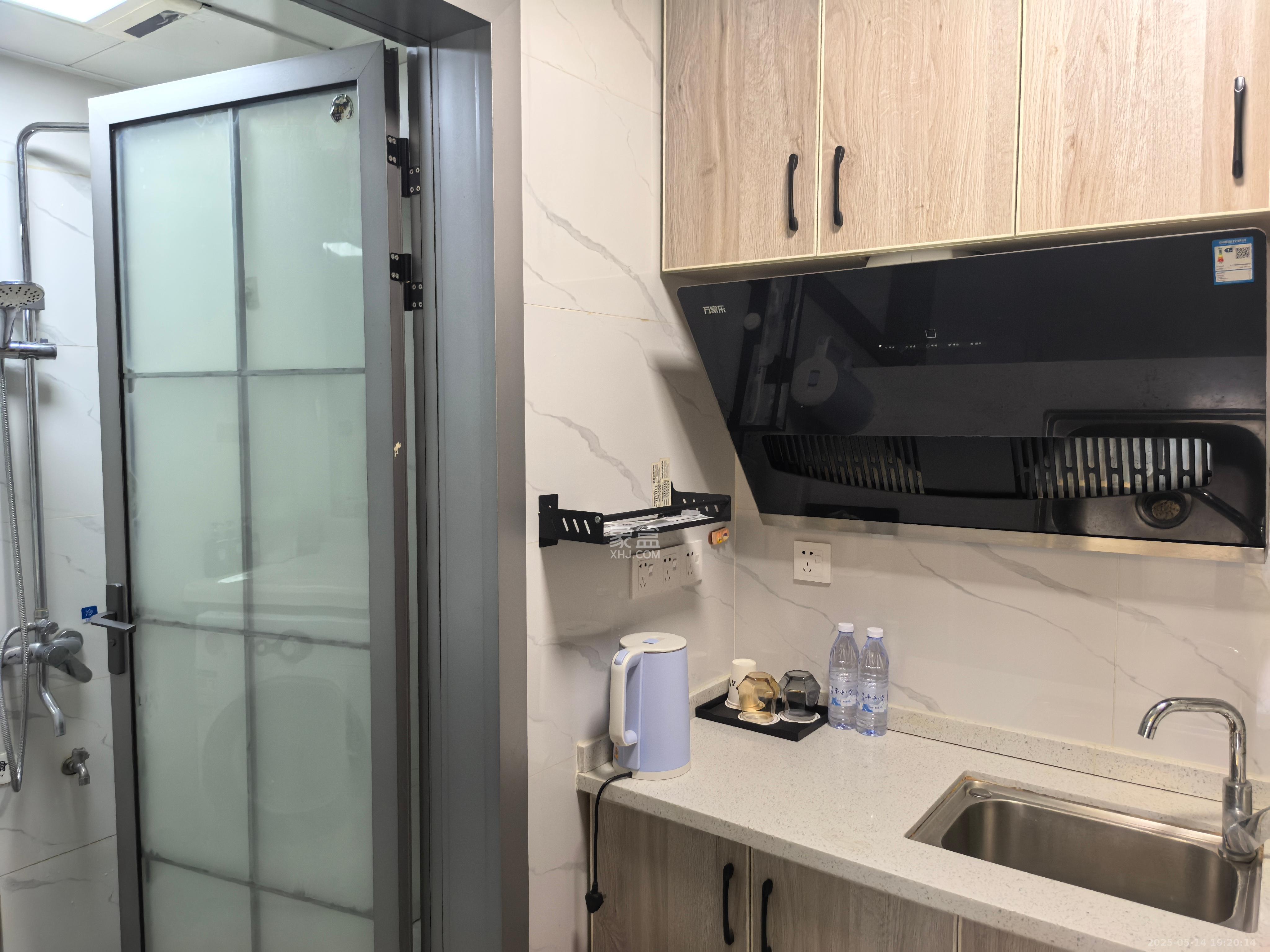 复地星光天地 1室0厅0卫 1700.0元/月 复地星光天地 1室0厅0卫 1700.0元/月室内图