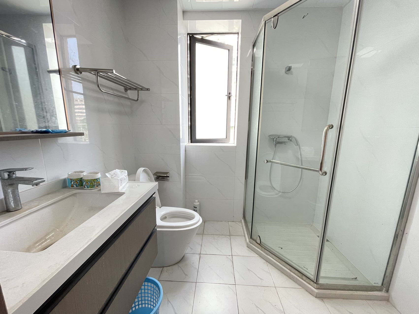 世茂秀英里 5室2厅2卫 230.0万 世茂秀英里 5室2厅2卫 230.0万室内图