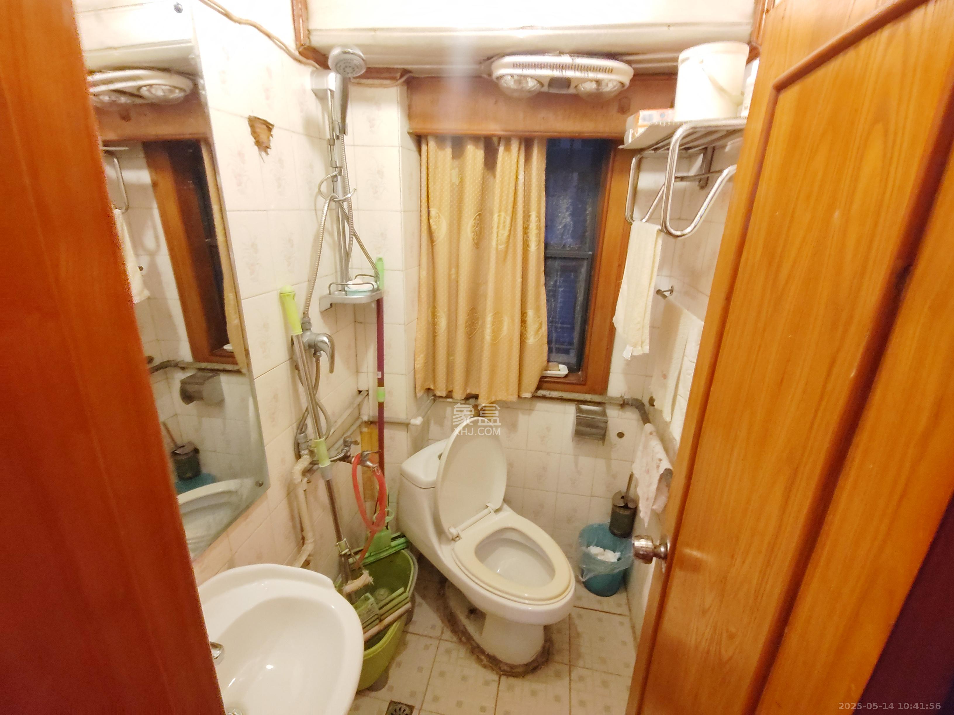 湖南省人民政府第一招待所宿舍(司马里34号) 2室1厅1卫 1800.0元/月 湖南省人民政府第一招待所宿舍(司马里34号) 2室1厅1卫 1800.0元/月室内图