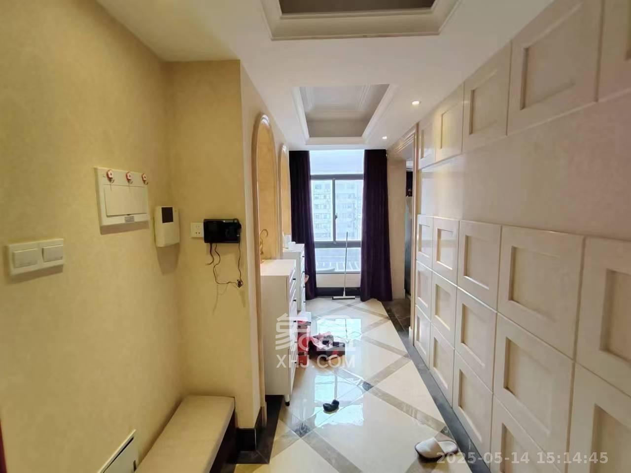 湘域城邦（湘域国际中心）  2室1厅1卫    4500.0元/月室内图