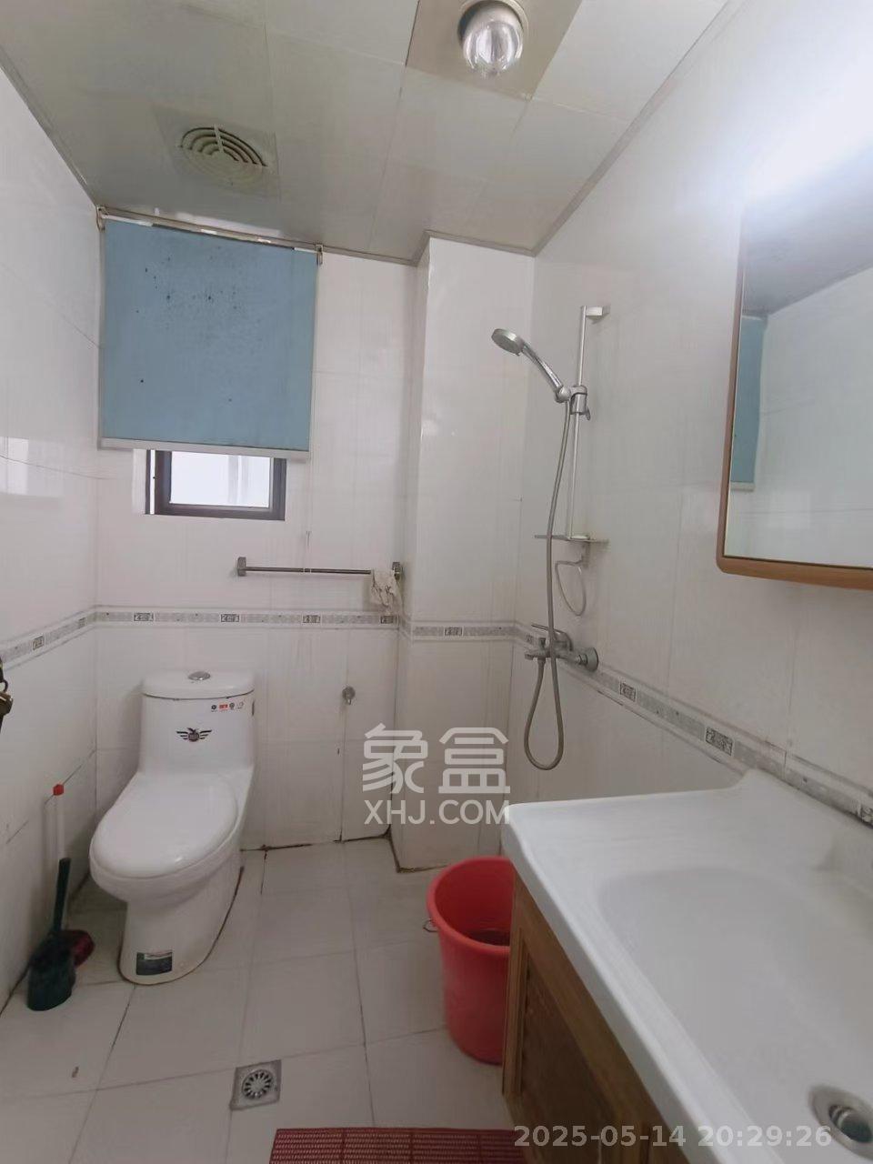 湘域中央  2室1厅1卫    3200.0元/月室内图