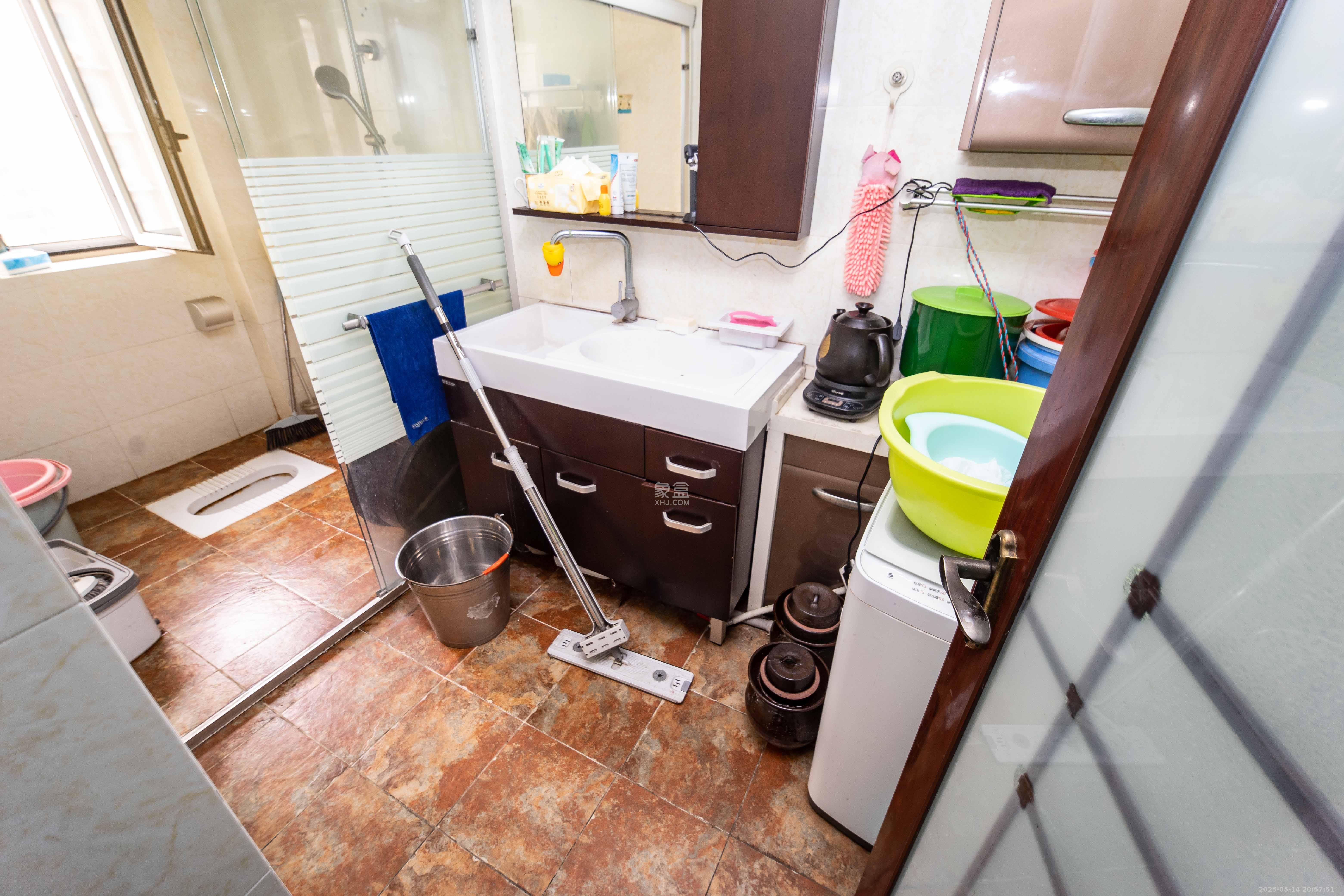 腾达家园（市交通局职工宿舍）  5室3厅2卫    5000.0元/月室内图