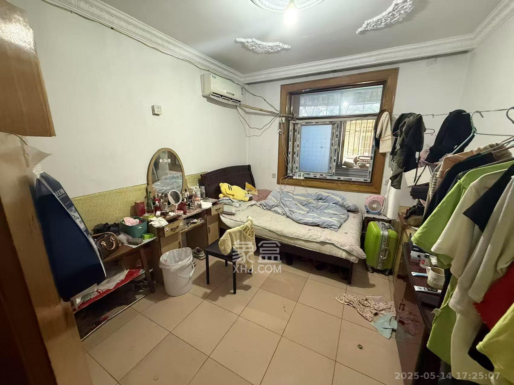 吉景小区 3室1厅1卫 2800.0元/月 吉景小区 3室1厅1卫 2800.0元/月室内图